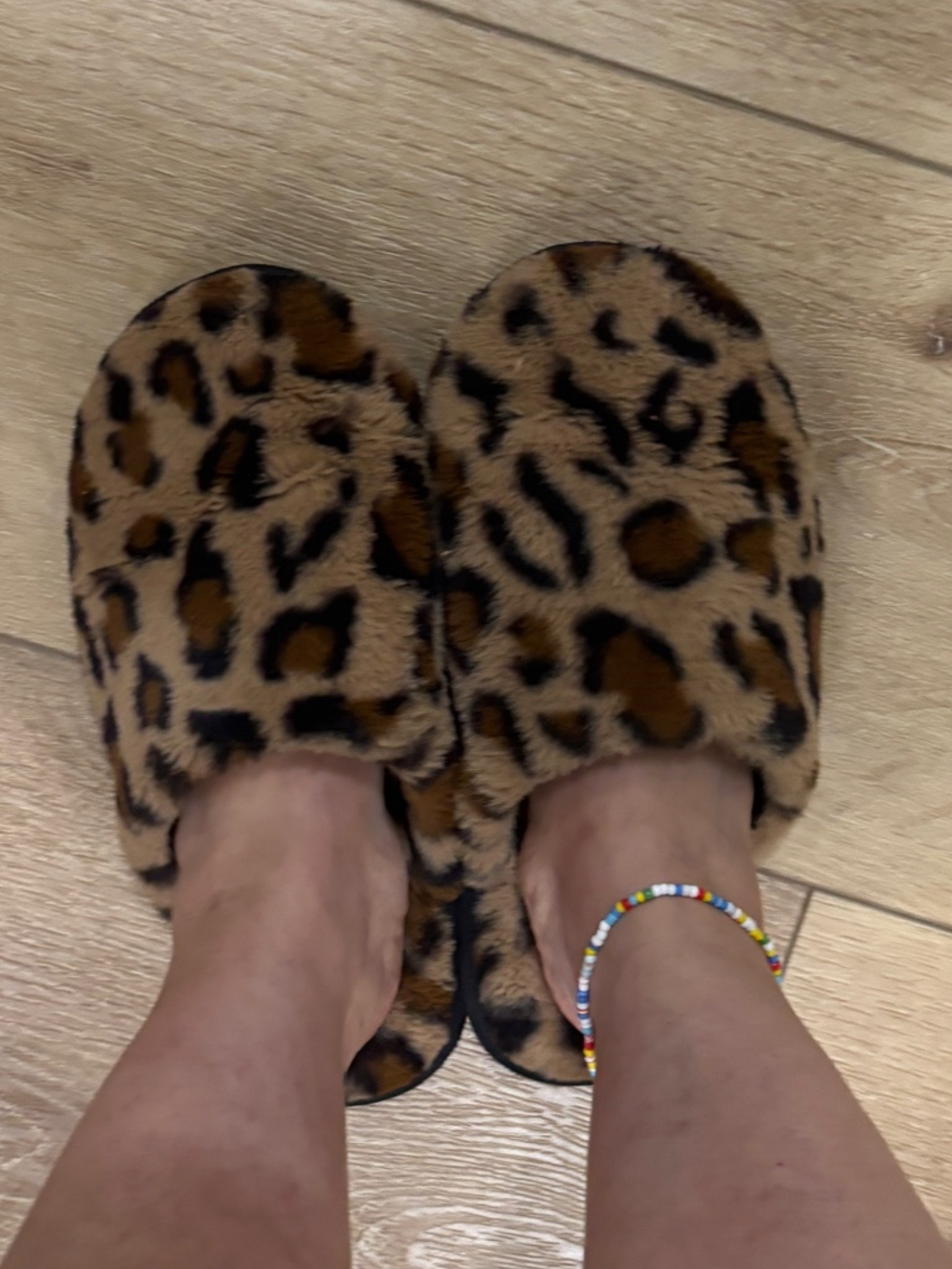Leopard house shoes..yes please 🤎 Who says house shoes have to be boring!!!

#LTKootd #LTKmomlife #LTKSaleAlert