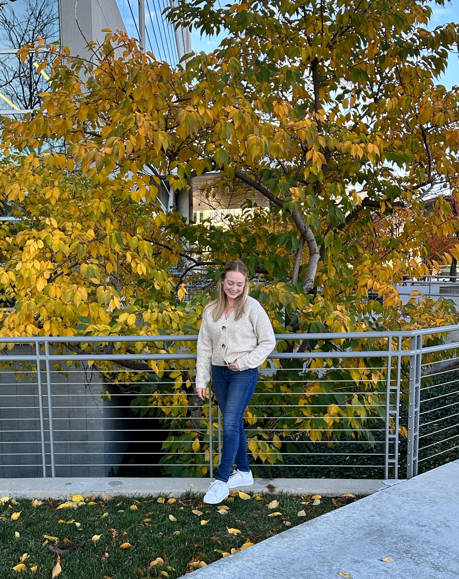 Cashmere like cardigan

#LTKstyletip #LTKsalealert #LTKfindsunder50