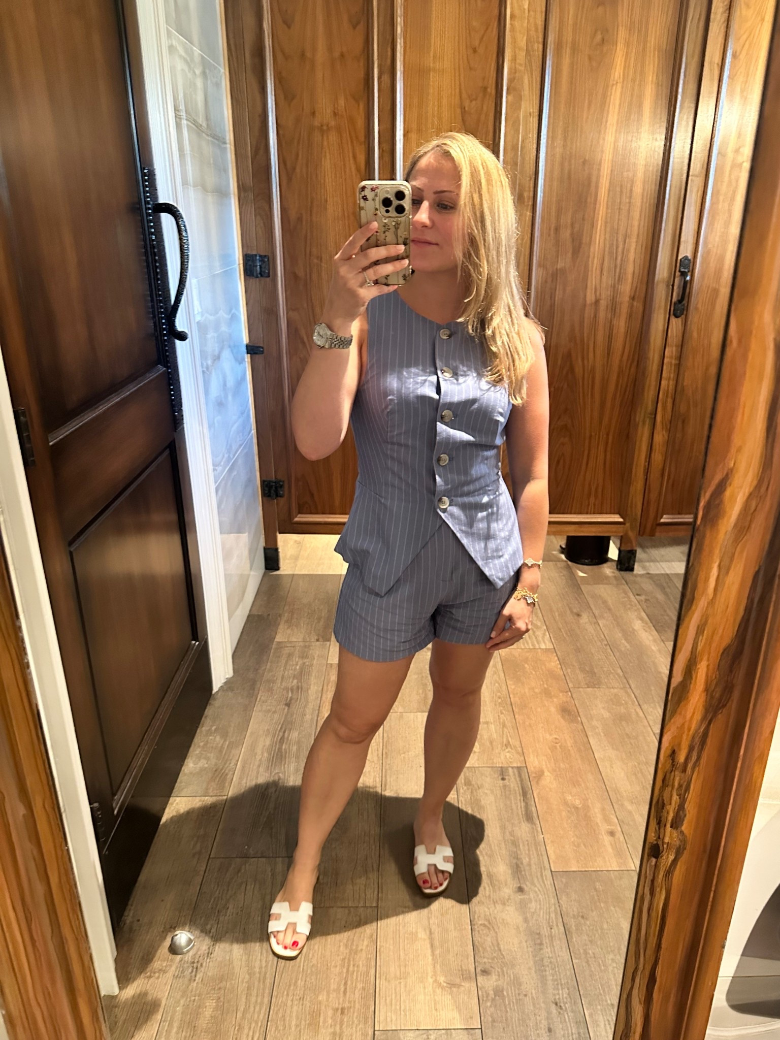 #ootd 

#LTKStyleTip #LTKFindsUnder100 #LTKSeasonal