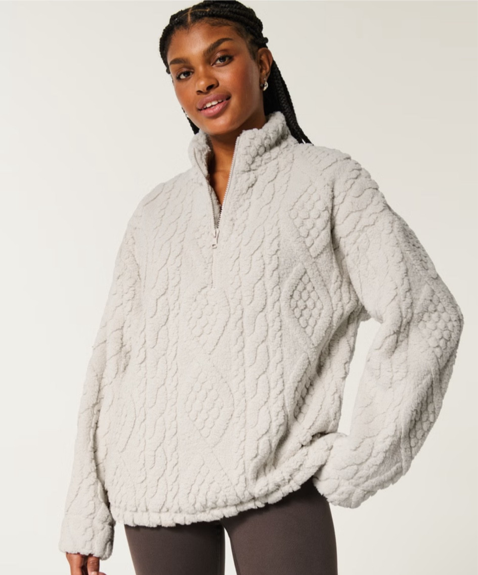 Christmas sweater on sale 💌

#LTKSeasonal #LTKSaleAlert #LTKHoliday