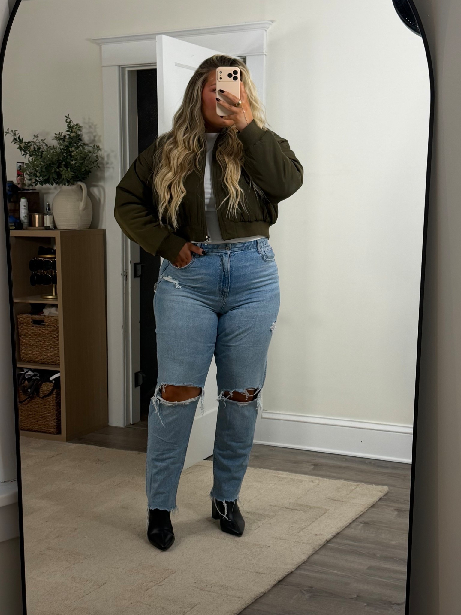 31 DAYS OF FALL FITS 🍂 

OUTFIT 10
XL TOP
XL JACKET
18 JEANS
SHOES TTS

fall fashion, midsize, fall fits, outfit series, fashion series, curvy fashion, tall fashion, plus size, easy outfits, comfy outfits, trendy outfits, capsule wardrobe, workwear, weekend, chic, outfit formulas, Pinterest inspired, American eagle, ripped jeans, distressed denim, curvy denim, Walmart fashion, budget finds


#LTKPlusSize #LTKFindsUnder50 #LTKMidsize