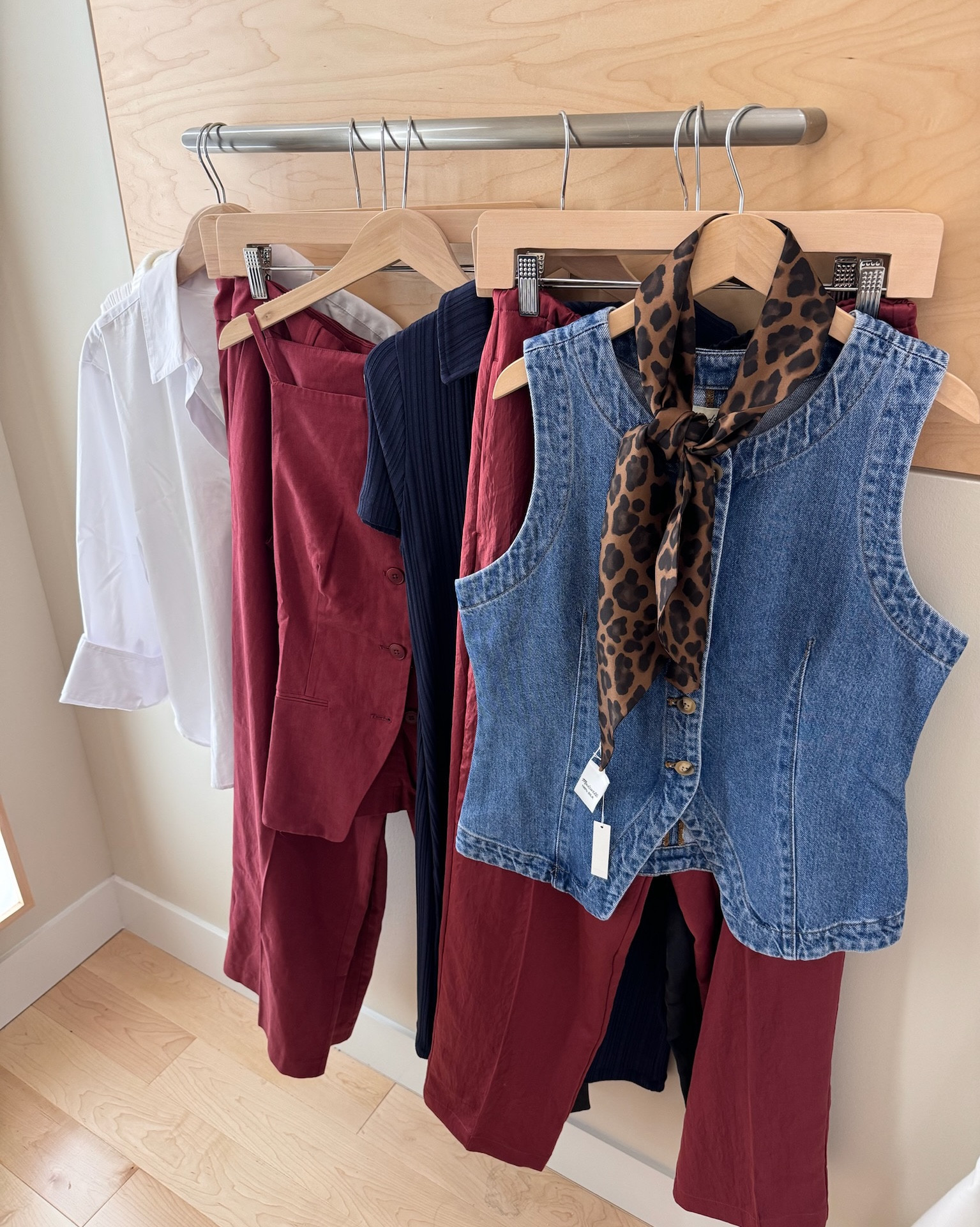 Madewell try on haul at their new store in Dallas!🤍 I love their denim and every outfit is such a staple for fall! wearing 28 in jeans & sized up to 8 or 10 for pants this pregnancy! Wearing small in tops

#LTKStyleTip #LTKSeasonal #LTKBump