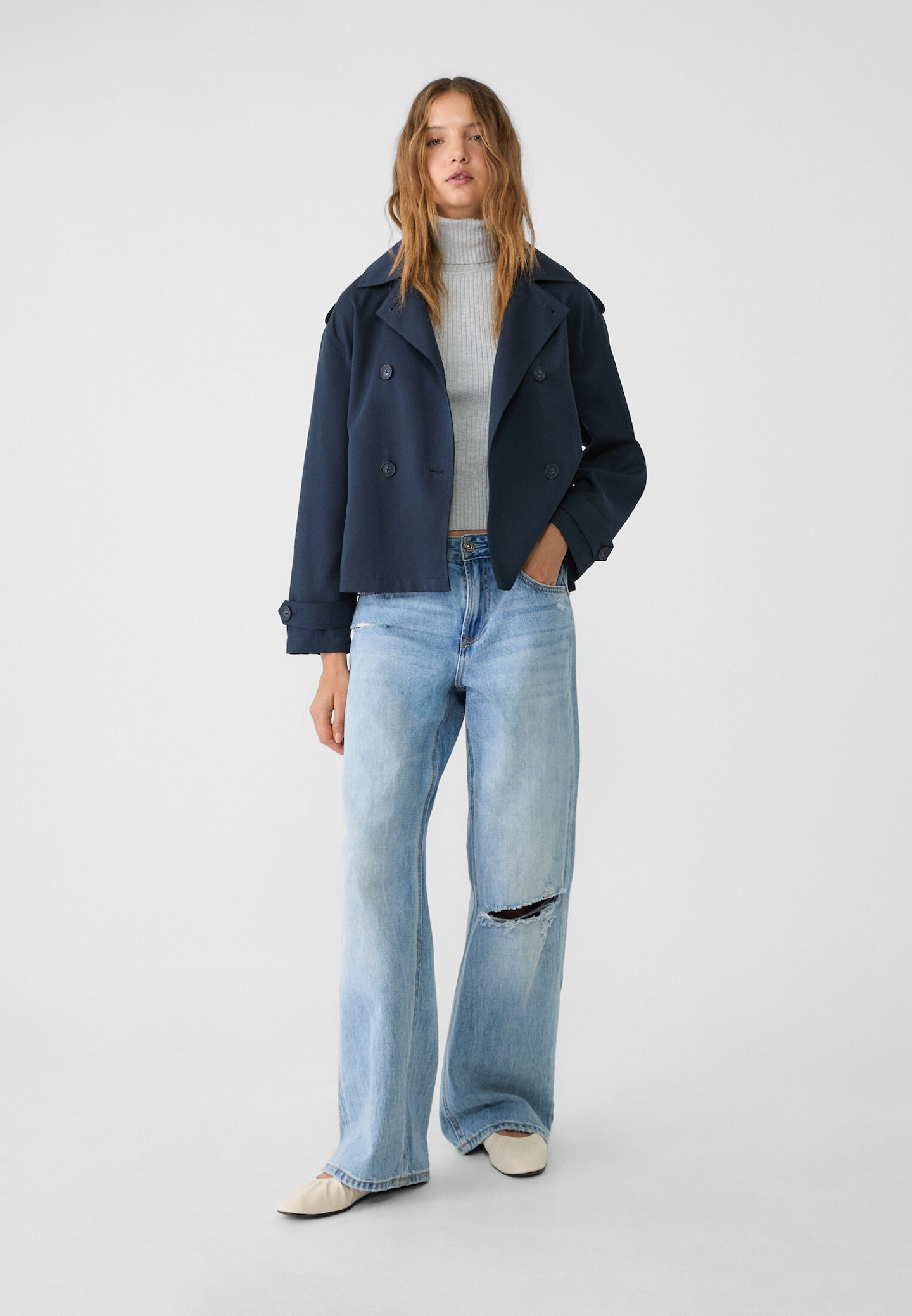 Short trench coat with belt | Stradivarius (UK)