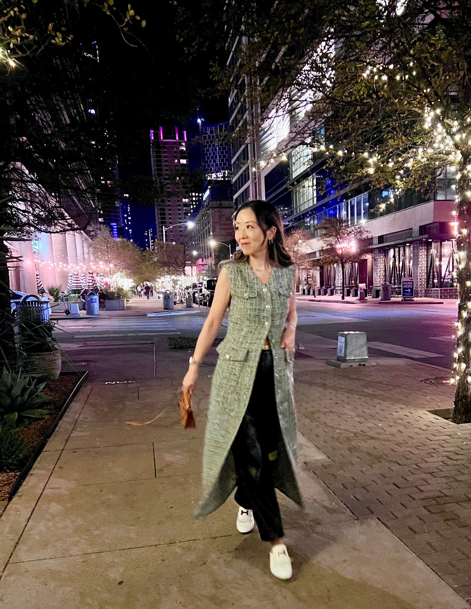 Extra 15% off w code hisasa for new customers and extra 10% off w code hisasa10 ; Extra $20 off bags w code HISASA20

#LTKGiftGuide #LTKOver40 #LTKSaleAlert