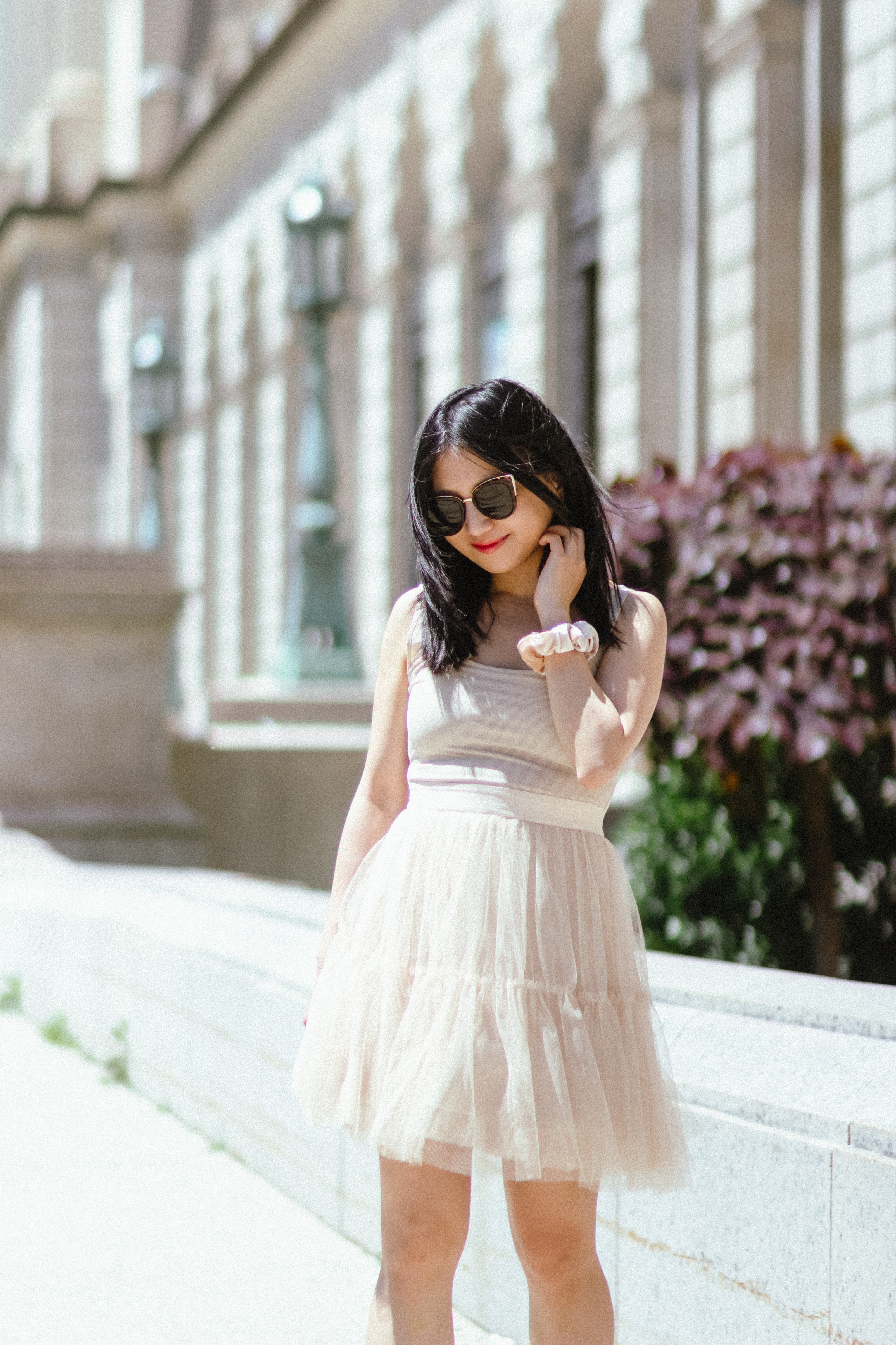 A tulle moment

Full post: https://www.elleblogs.com/2025/05/a-carrie-bradshaw-moment.html 

 #LTKSummerEdit #LTKSeasonal #LTKStyleTip