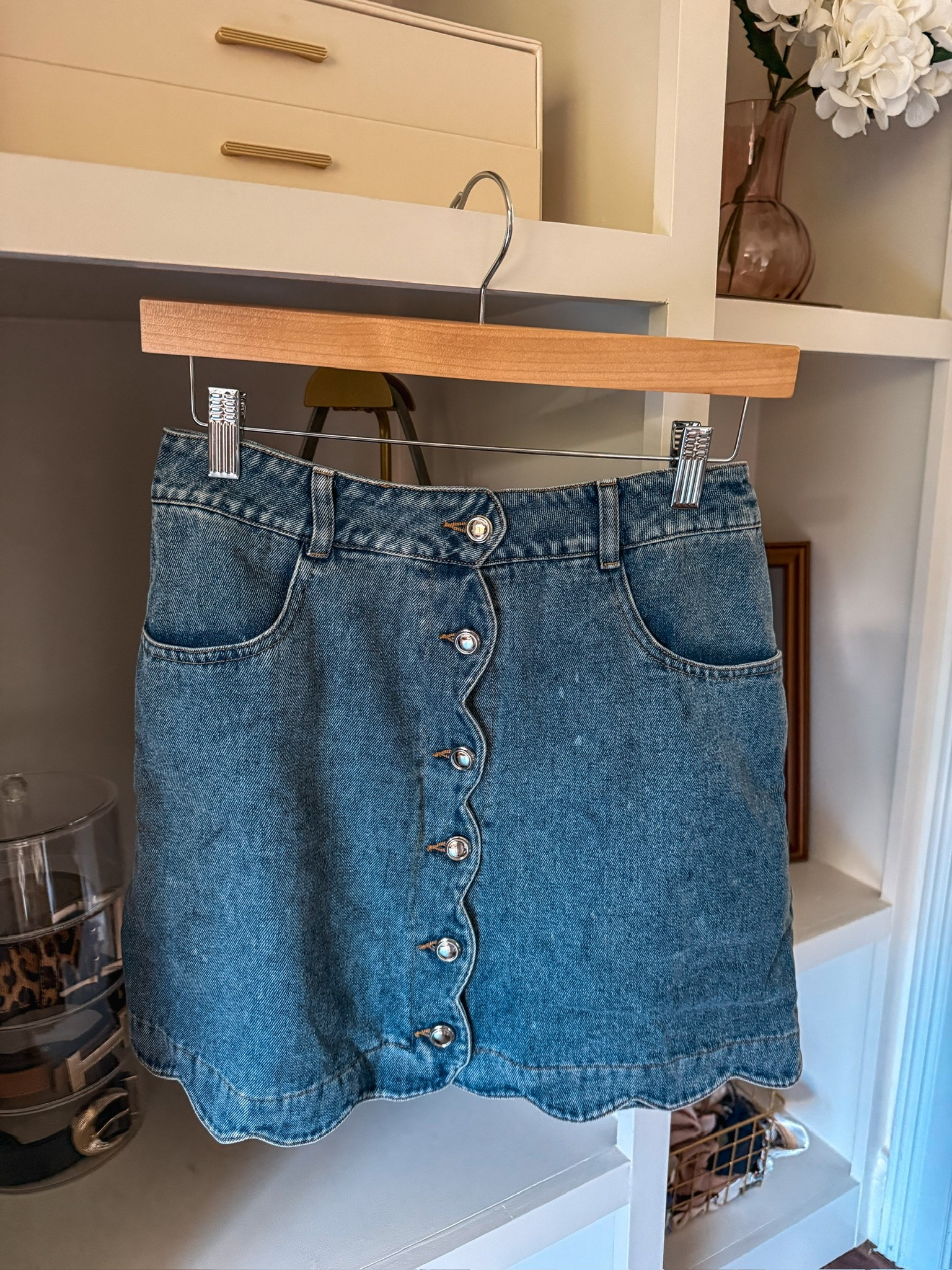 This Amazon skort has the cutest scalloped details!!!

#LTKootd #LTKmomlife #LTKgrwm