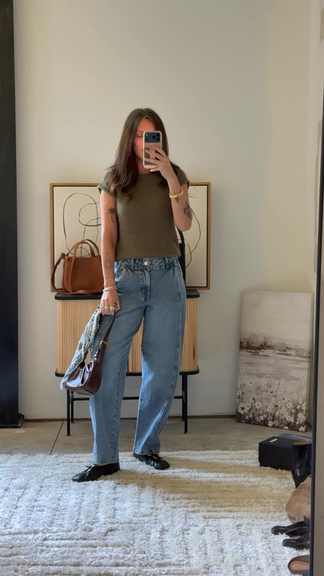 Walmart really does have some cute styles right now! I did a size 6 for the jeans 


@Walmart | jeans | emmer | fall jeans

#LTKSaleAlert #LTKOver40 #LTKSeasonal