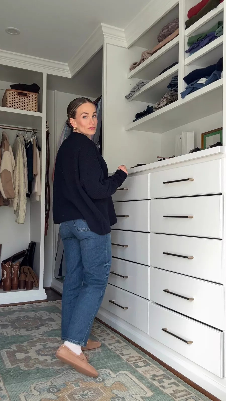 The Nordstrom Sale wash of these is a faded black that I really like for fall and winter. I own the same style in white and blue washes and the fit like a dream. Size up.

#LTKmomlife #LTKOver40 #LTKPetite
