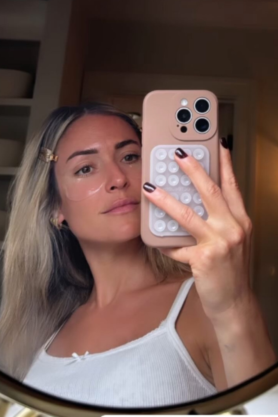 Shop Kristin Cavallari iPhone case and eye patches and hair clips #Kristincavallari #CelebrityStyle

#LTKbeauty #LTKstyletip