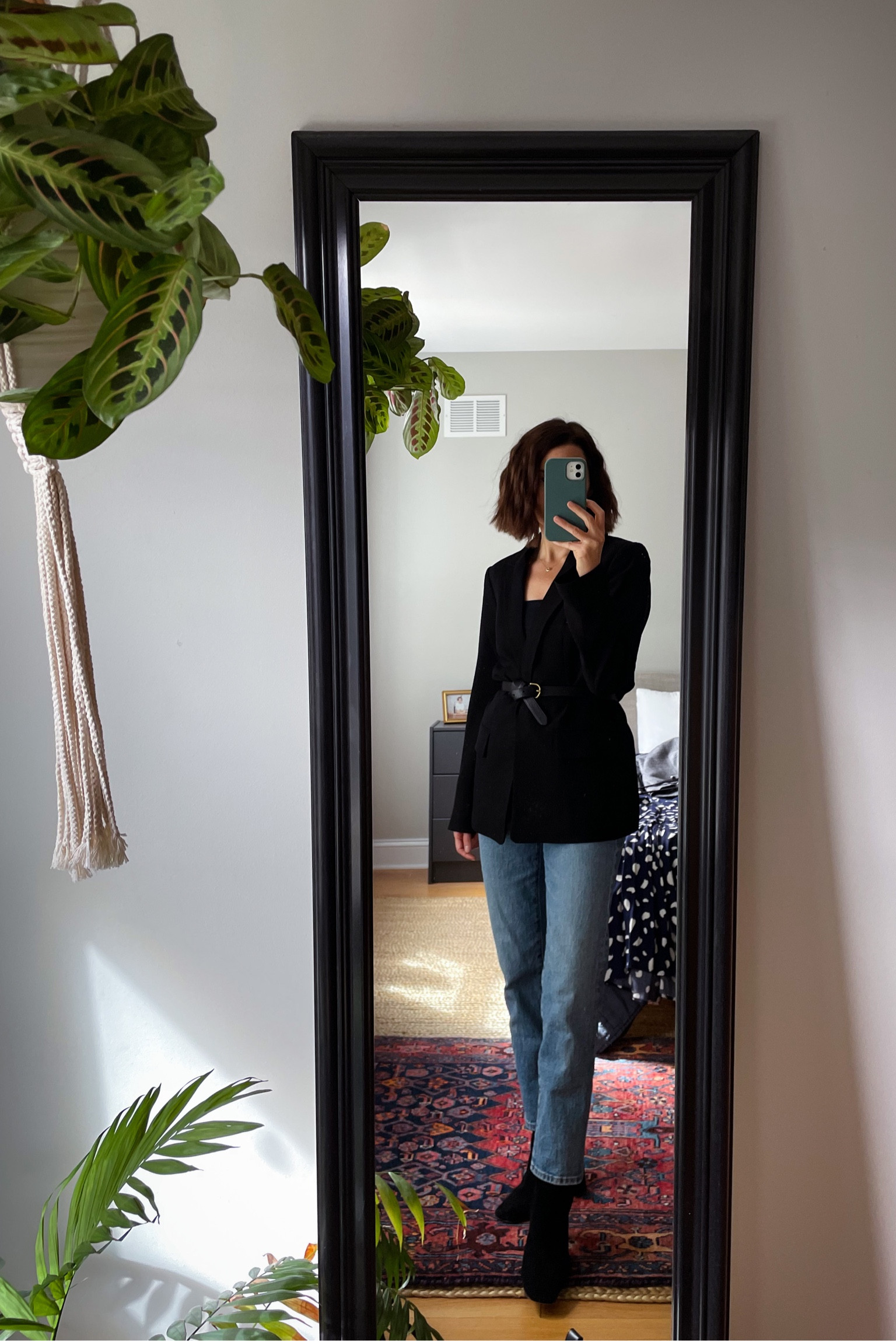 Transition wear // autumn outdoor dinner party (warm feet edition!)

•H&M blazer
•Free People ‘Nina Neo Bandeau'
•Madewell ‘Petite Perfect Vibtage Jeans’ in banner wash (24p)
•Madewell skinny leather belt (xs)
•Sam Edelman ‘Codie’ square toe suede booties (tts)


#LTKSeasonal #LTKstyletip