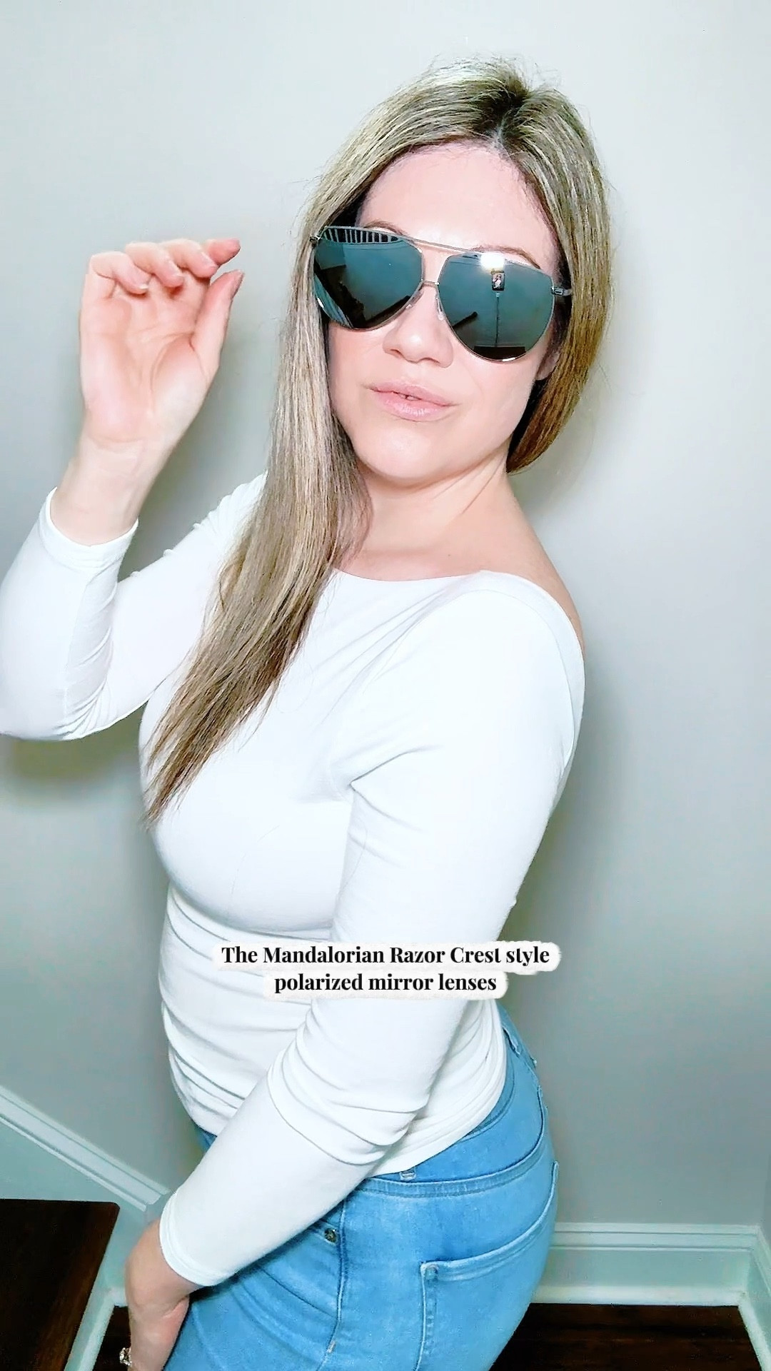 DIFF x Star Wars Mandalorian aviator sunglasses with polarized mirror lenses and chrome metal frames.


#LTKOver40 #LTKgrwm #LTKootd