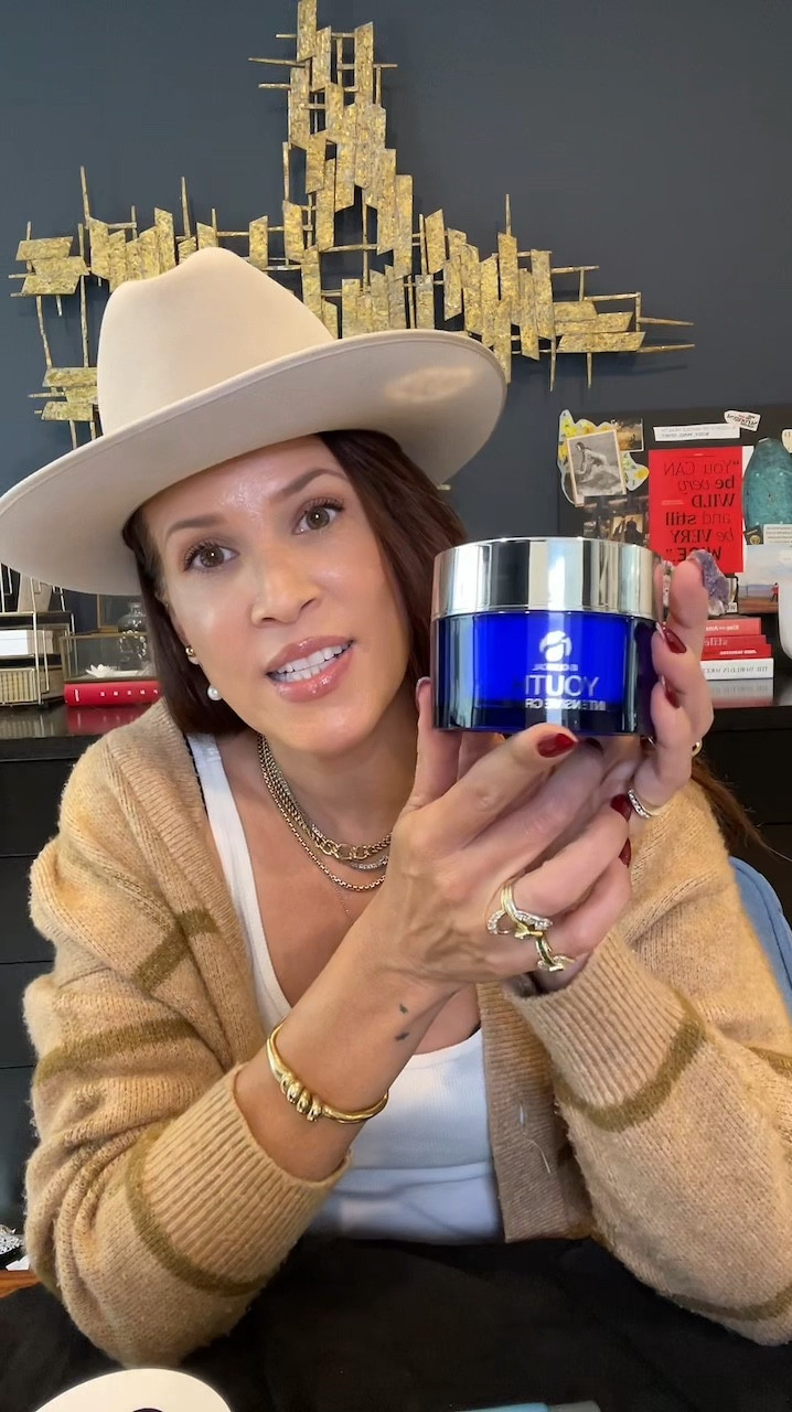 My current  Skincare Routine
Items I use:

Cleansing Oil Neogen Green Tea Oil
Sulwhasoo Gentle Cleansing Foam.
( the best duo for cleaning!!)

Lumielle Glass Exfoliant

Toners
Anua Heartleaf Soothing Toner 77%
Acwell Licorice ph Balancing Toner
Hanskin Hyaluron Skin Essence 
Medik8 Liquid Peptides
Saint Jane Niacinamide & Hyaluronic

Eyes
Clarins double Eye serum
One Skin eye cream

Moisturizer
AM: Kiehls Ultra Facial Cream 
PM: IS Clinical Youth Intensive Cream

Sunscreen
Thank you Farmer 50+ Water Cream
