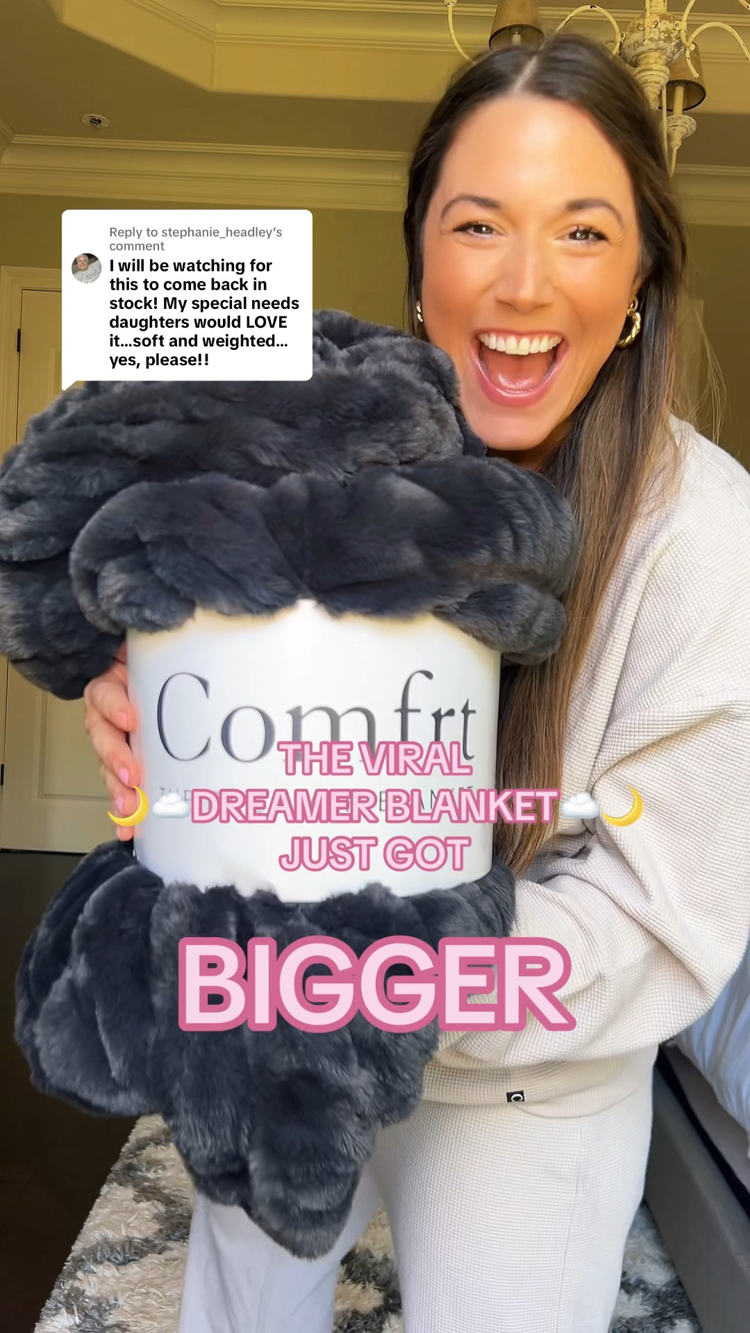 The most comfortable blanket just got BIGGER 🧸☁️


#LTKFamily #LTKSaleAlert #LTKHome