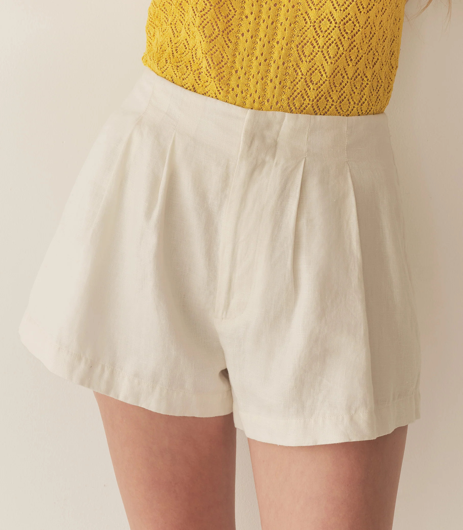 Larue Linen Short - Salt | DÔEN | DOEN