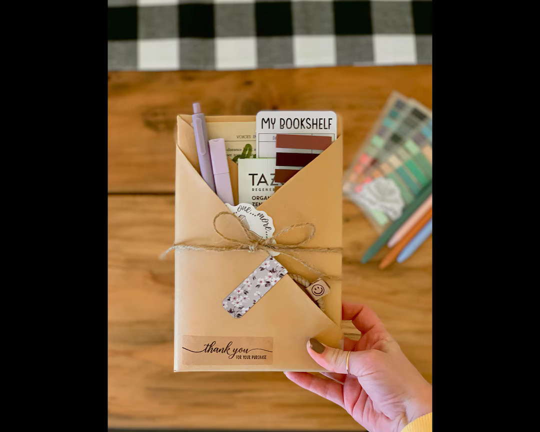 Blind Date With a Book / Gift for Book Lover / Reading Addict / Gift for Her / Surprise Book / Bo... | Etsy (US)