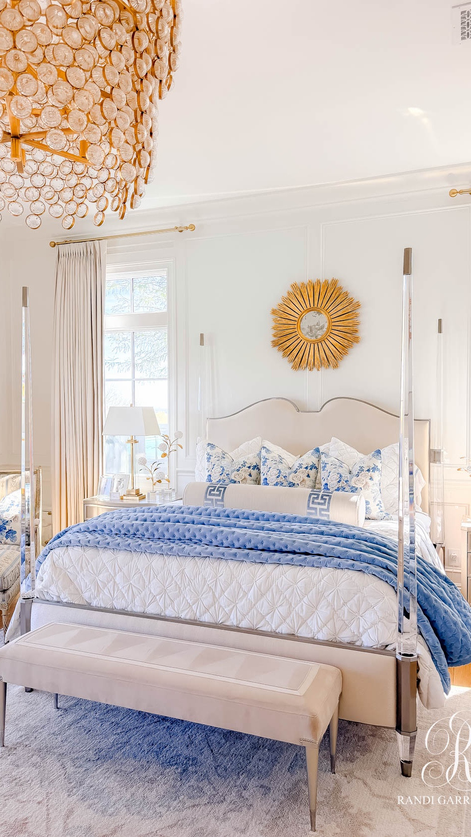 How to make your bed like a luxury hotel! Each of these pieces will give you the most luxurious sleep! You’ll love these bamboo sheets and velvet quilts!

#LTKHome