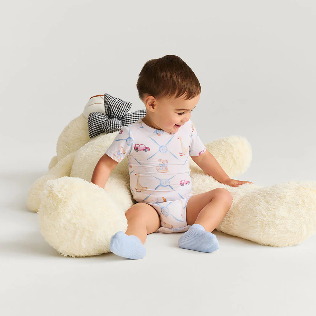 Toys White Short Sleeve Oxford Classic Bodysuit | Posh Peanut\u00ae | Posh Peanut