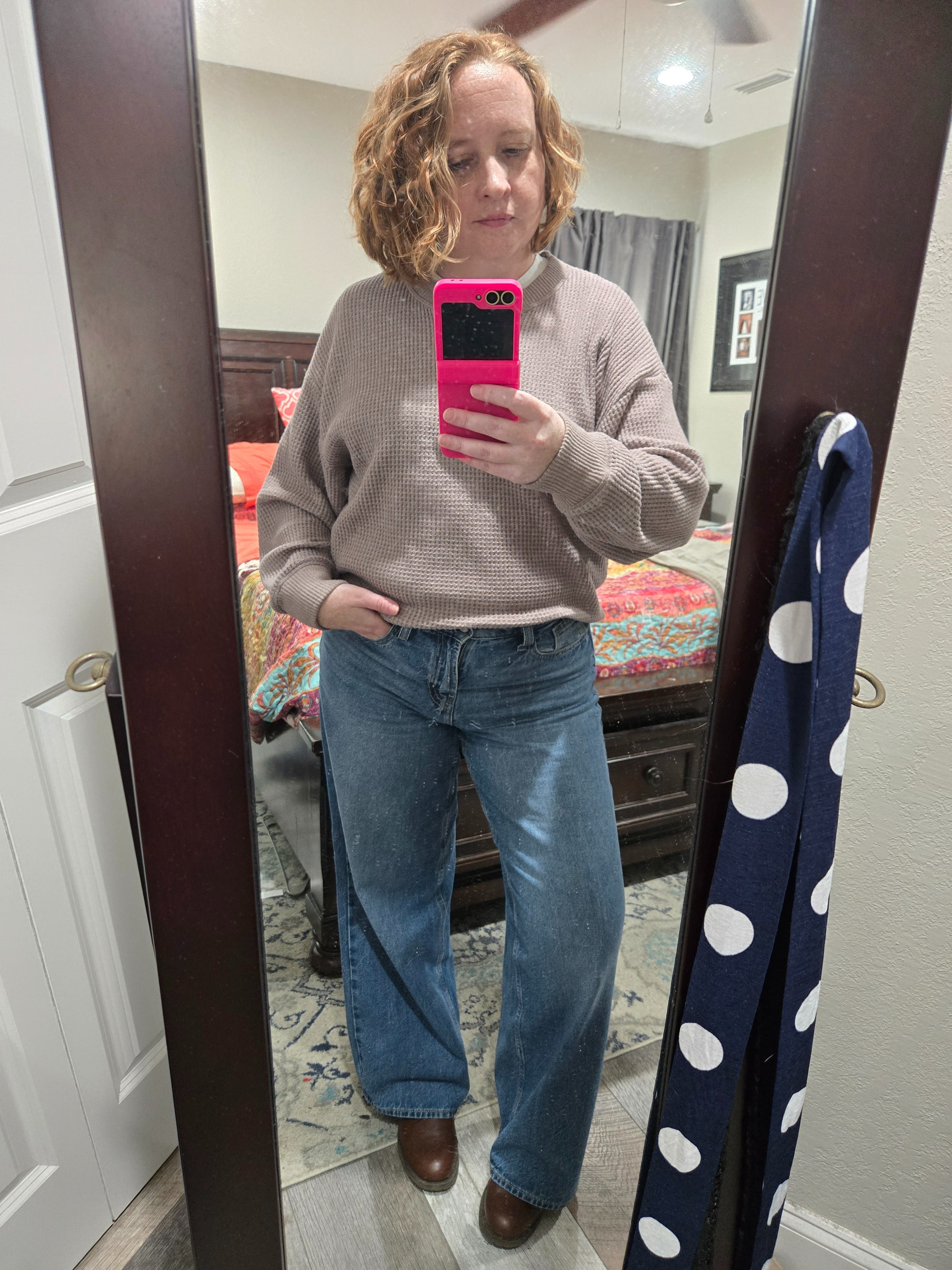 A comfy casual look for a day of running errands. 

 #LTKPetite #LTKFindsUnder100