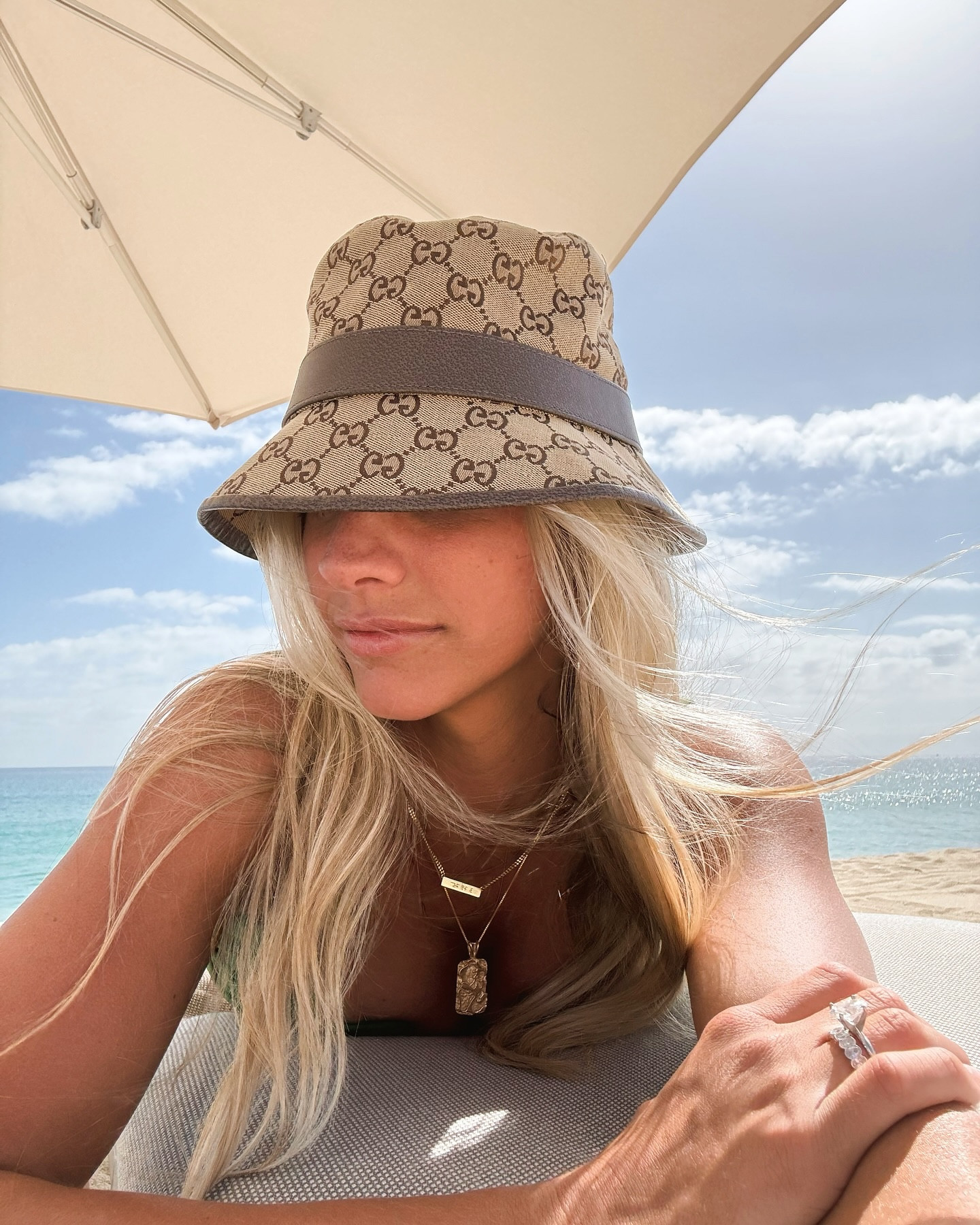 honeymoon dump 🌞🌞🌞