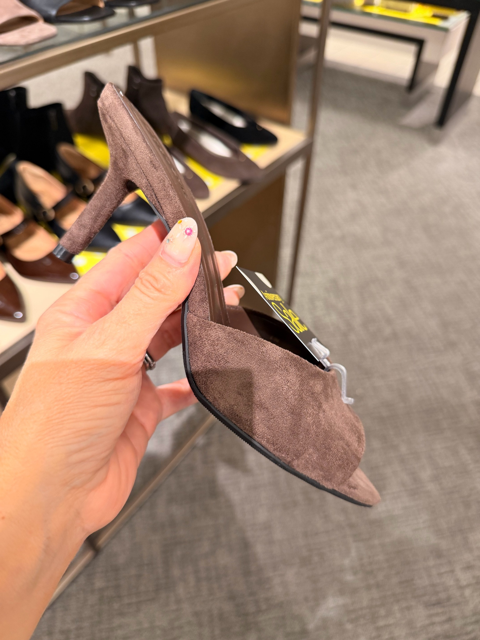 Nsale heels

#LTKgrwm #LTKSaleAlert #LTKOver40