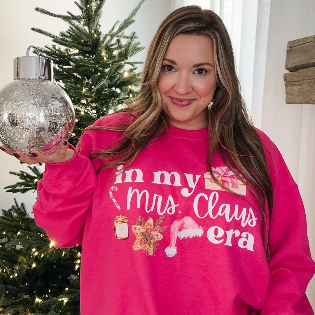 Mrs. Claus Era Shirt in My Mrs. Claus Era Shirt Mrs. Claus - Etsy | Etsy (US)