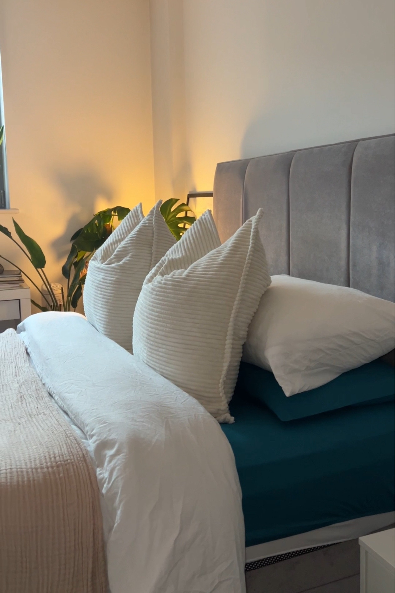 Bedding 🤍

#LTKfindsunder100 #LTKhome #LTKHoliday