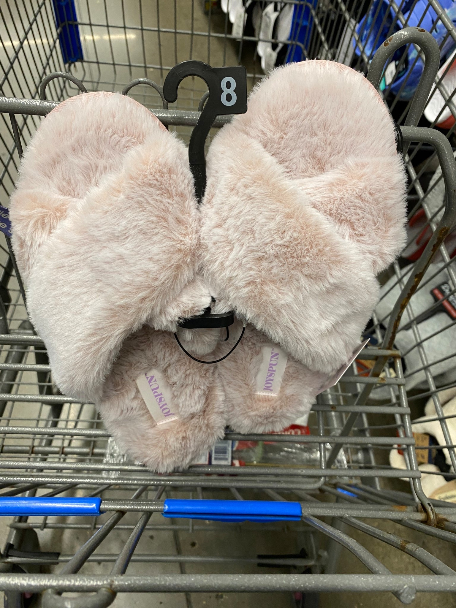 I’m sure Mom would love a cozy set of slippers!! 🌸🌷

#LTKOver40 #LTKmomlife #LTKMothersDay
