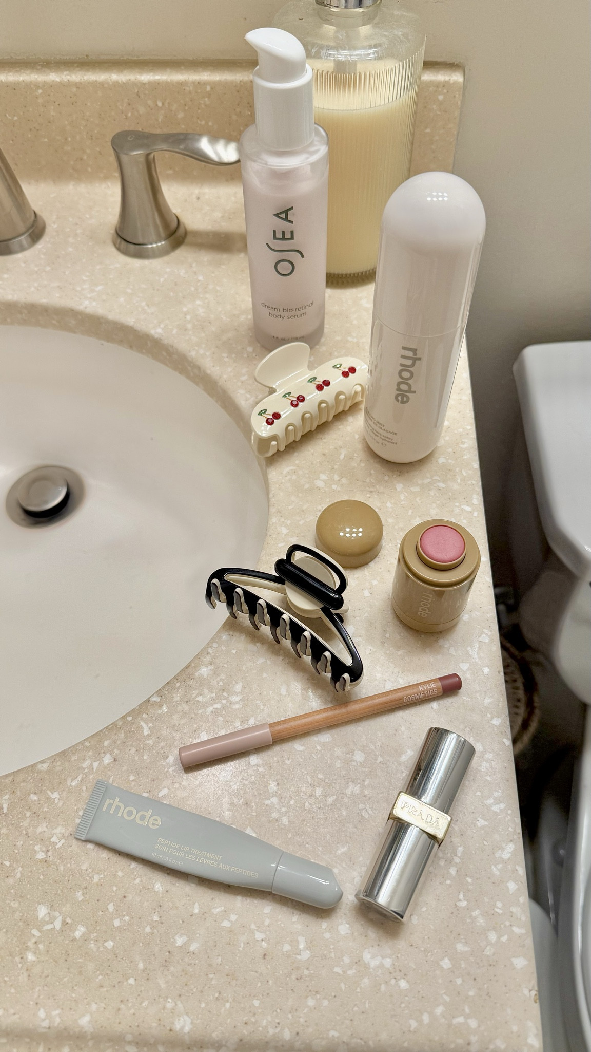 pinterest aesthetic, Pinterest outfit, outfit ideas, outfit inspo, outfit inspiration, ootd inspo, casual style, casual outfit ideas, everyday outfit, self care routine, skincare routine, body care routine, clean girl makeup, clean girl aesthetic,  

 #LTKgrwm #LTKselfcare