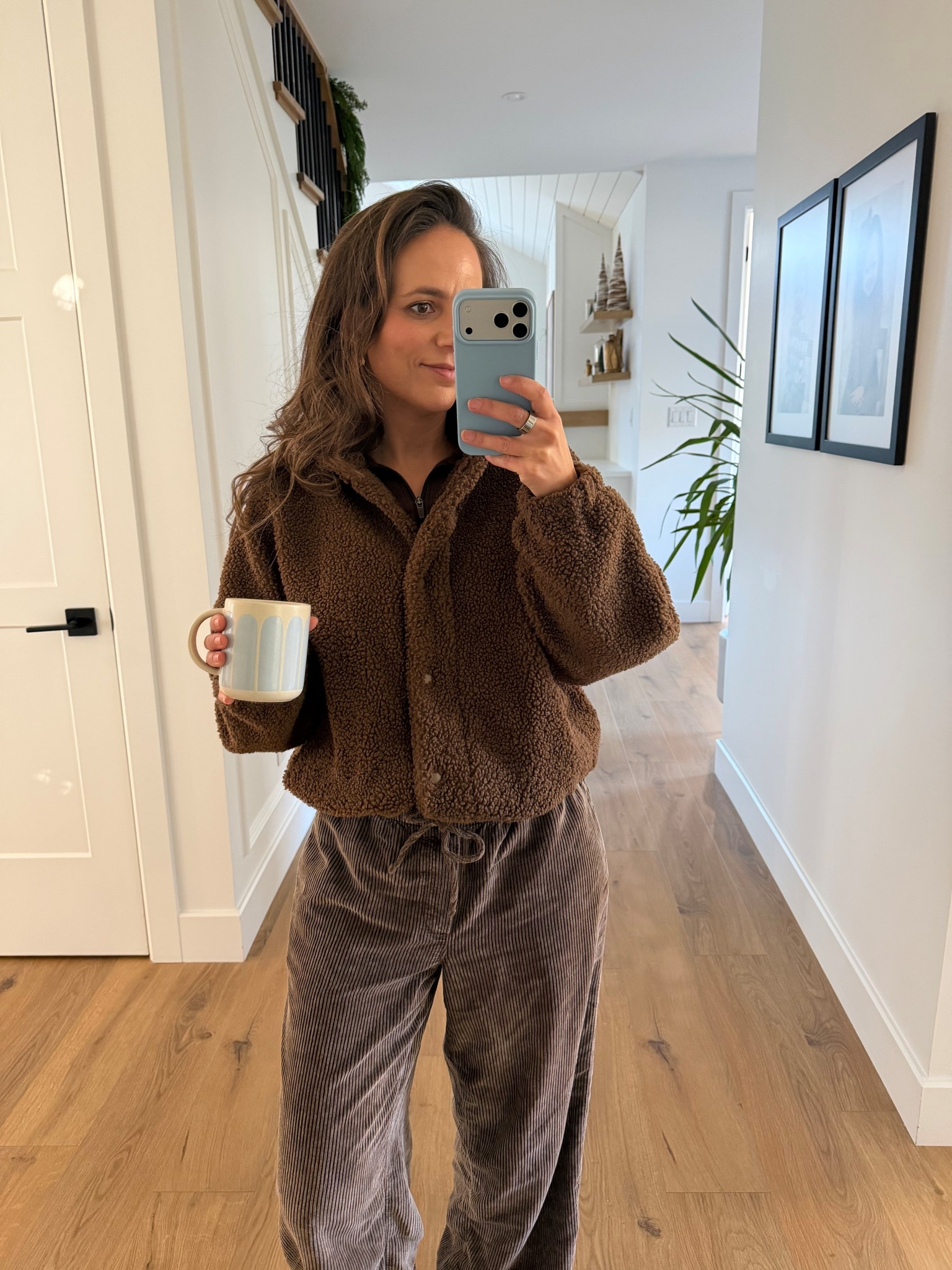 Teddy brown coat, teddy jacket, chocolate brown cozy outfit, American Eagle, H&M, monochrome brown outfit 

#LTKwinter #LTKcanada #LTKsale