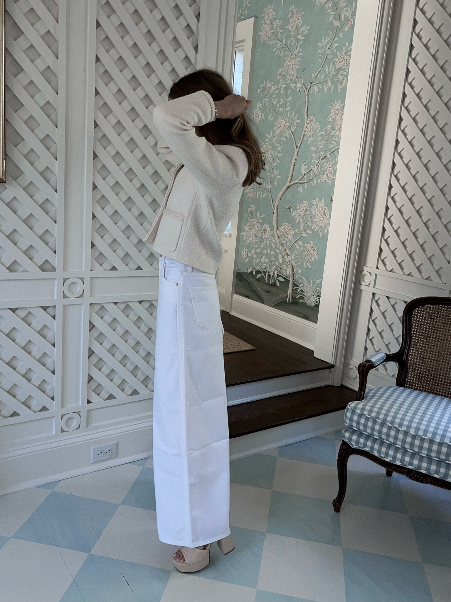 White wide leg jeans for spring! I do think it’s worth noting that not every trend is for every person, but I enjoyed trying these to see how they worked on my body type 

#LTKworkwear #LTKSeasonal #LTKstyletip