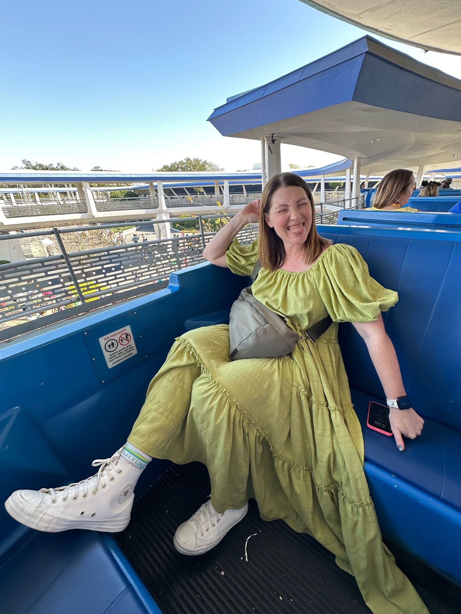 The bestttttt theme park bag 