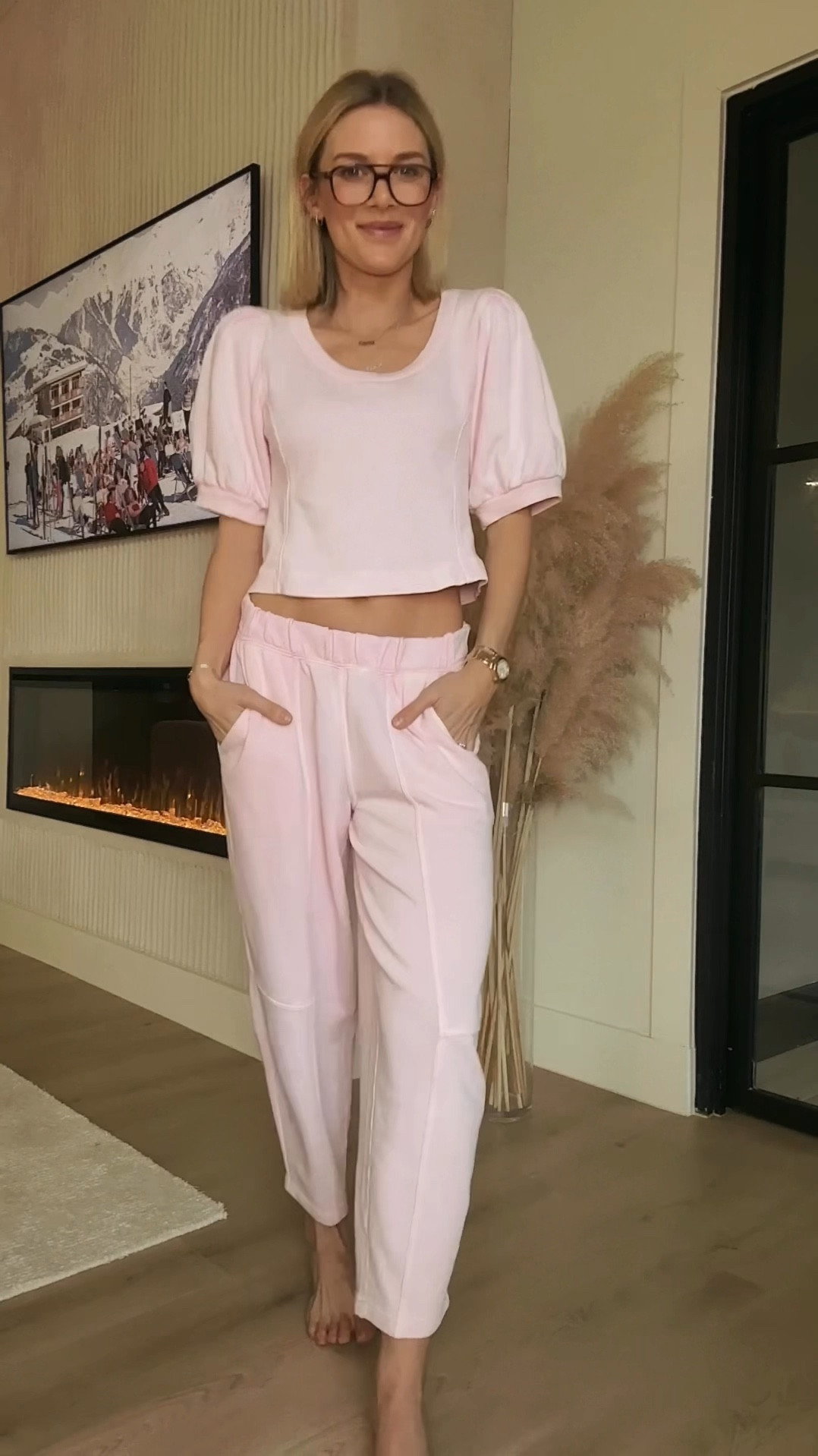 living in this aerie set!! Perfect for valentine’s day if you are lounging around 🩷  It comes in a few cute colors and it’s currently 30% off!! Linking other sets + sale finds I lurv 🫶🏻

top - size xs
 pants - size xs



#LTKFindsUnder50 #LTKSaleAlert #LTKTravel