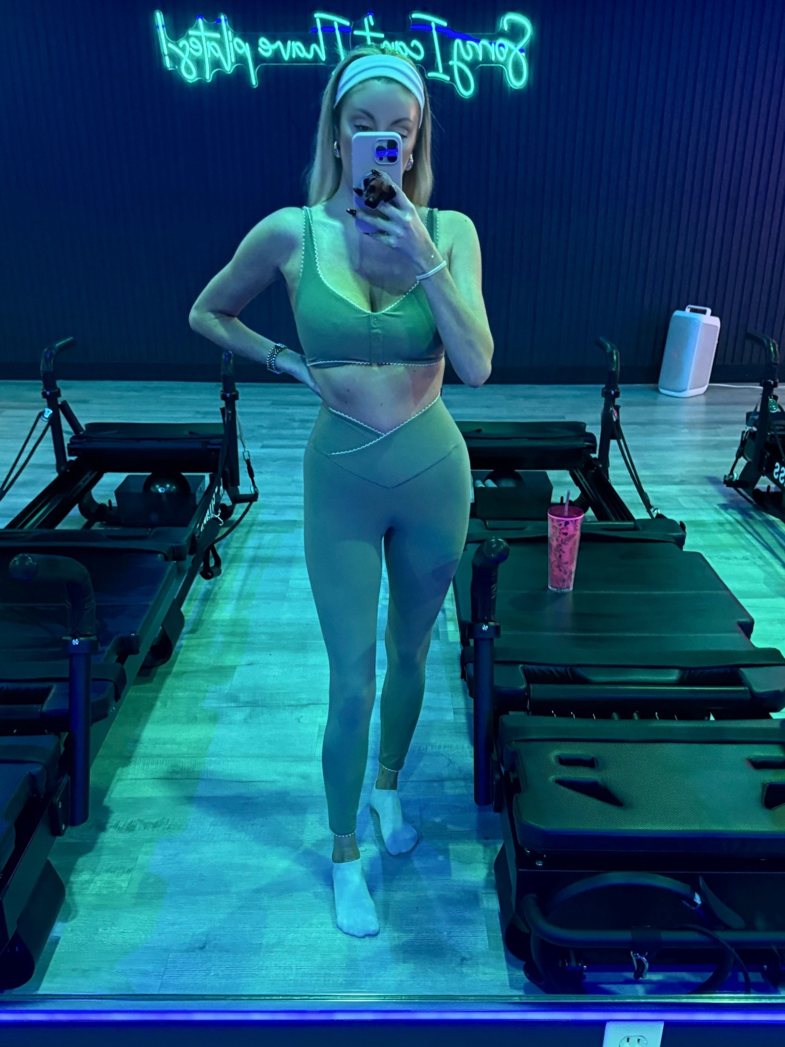 Aerie set on sale

#LTKSaleAlert #LTKfitnessgoals