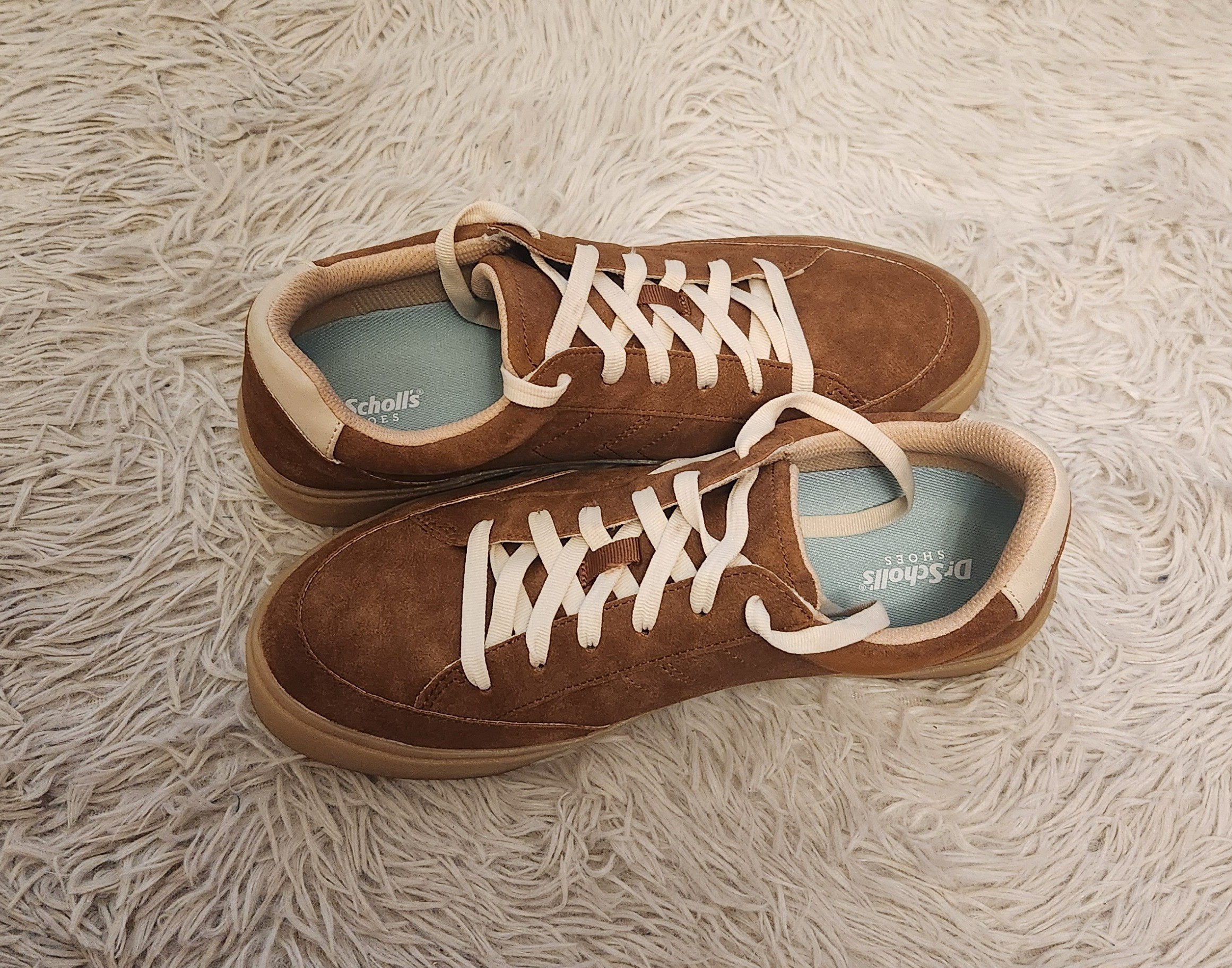 LOVING my new Dr Scholl brown suede sneakers! The most comfortable sneakers for fall.

#LTKShoeCrush #LTKTravel #LTKSeasonal