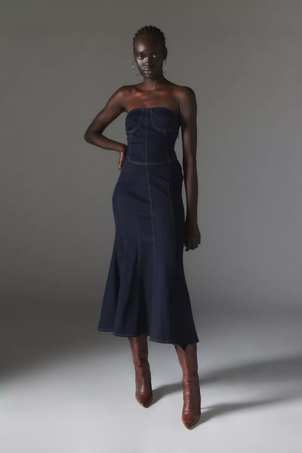 Silence + Noise Trinity Denim Strapless Midi Dress | Urban Outfitters (US and RoW)