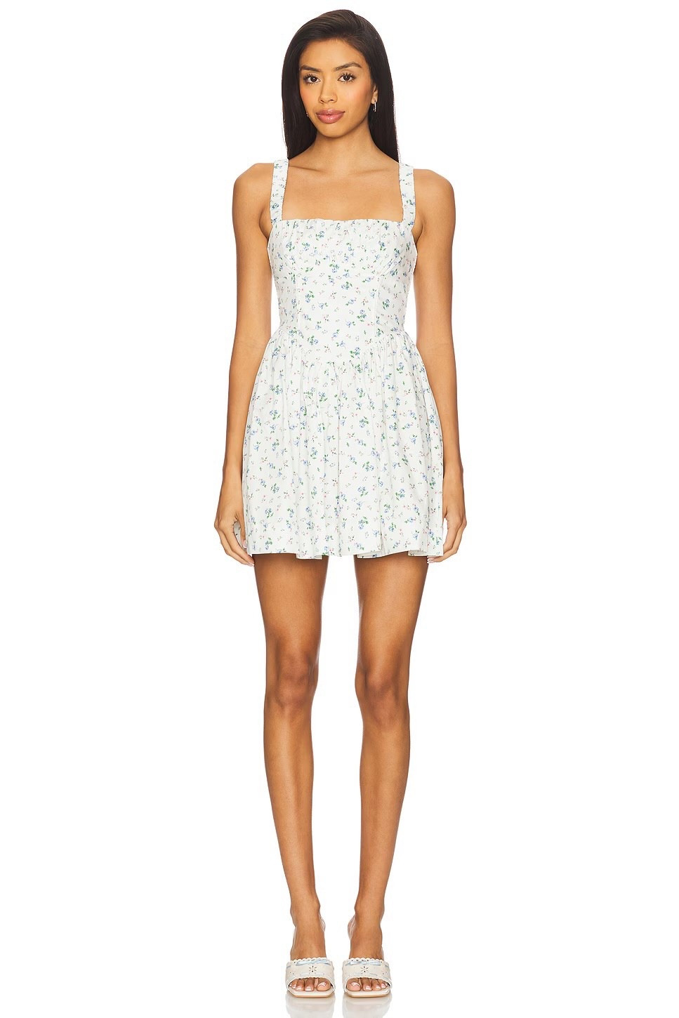 Mini floral dress seriously cute 🙌🏻 💫 

#LTKParties #LTKStyleTip #LTKPetite