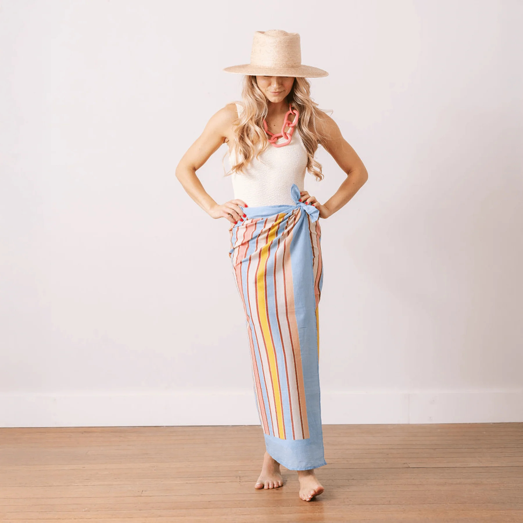 2023 — 2025
  Sunshine Tienda®
  
    |
    Privacy Policy
  
    |
    Legal & Policies | Sunshine Tienda