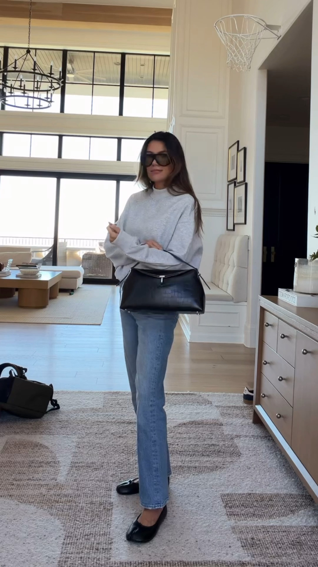 Easy every day outfit! Obsessed with this new mockneck sweatshirt! Wearing size small

Fall outfit, casual outfit, work outfit, travel outfit, Amazon fashion, fall fashion

#LTKgrwm #LTKOver40 #LTKootd