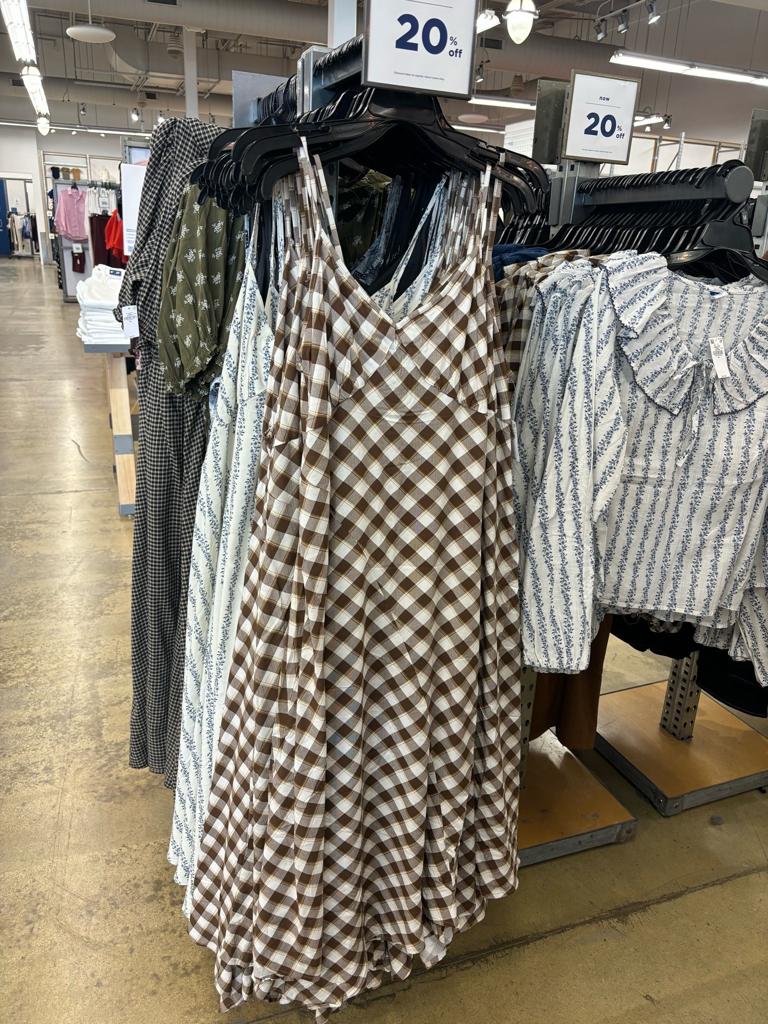 The perfect dupe for less of the Aritzia 🤎

#looksforless #fallfashion #falldresses #dresses #oldnavy

#LTKdresses #LTKfall #LTKsale