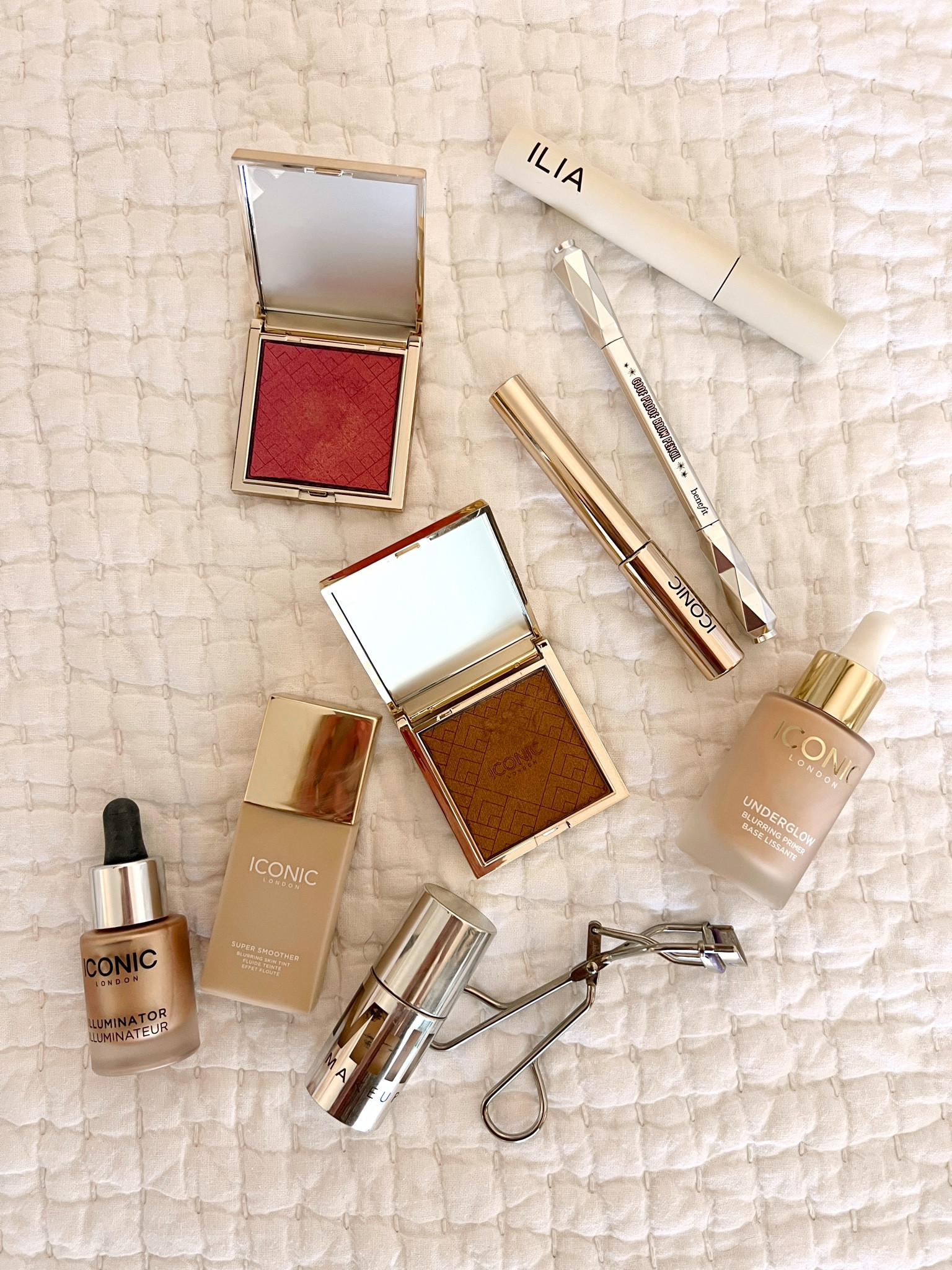 My favorite beauty products to get an all day glow! #sephora

#LTKBeautySale #LTKbeauty #LTKunder50