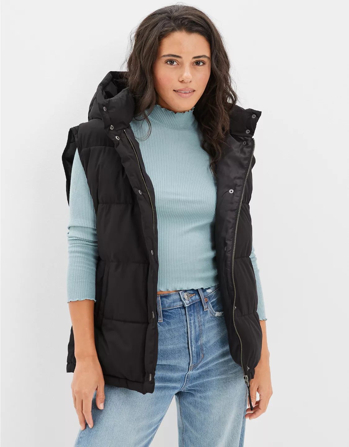 AE Oversized Puffer Vest | American Eagle Outfitters (US & CA)