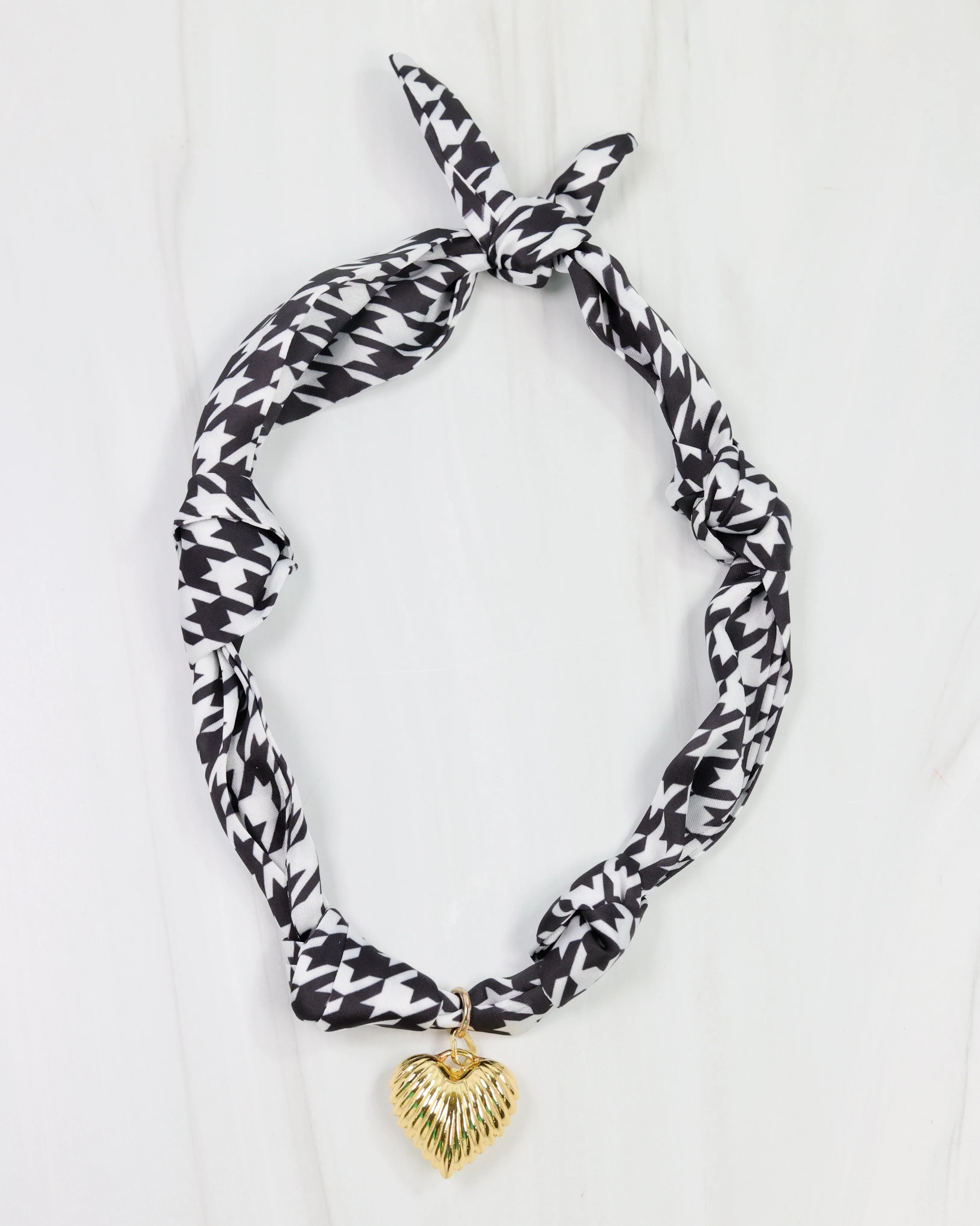 Serafina Scarf Charm Necklace Black White | Caroline Hill
