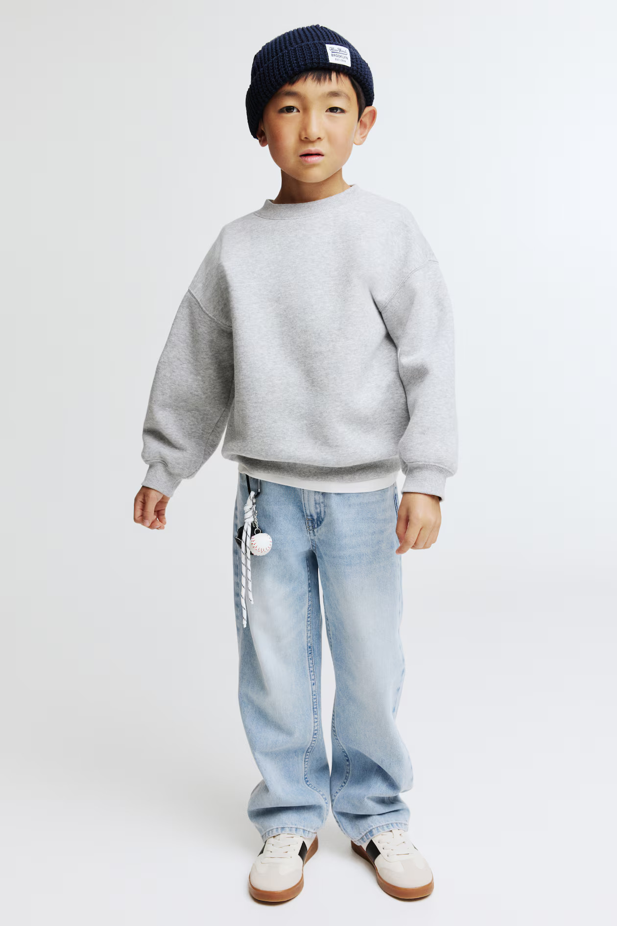 Loose Fit Jeans | H&M (UK, MY, IN, SG, PH, TW, HK)