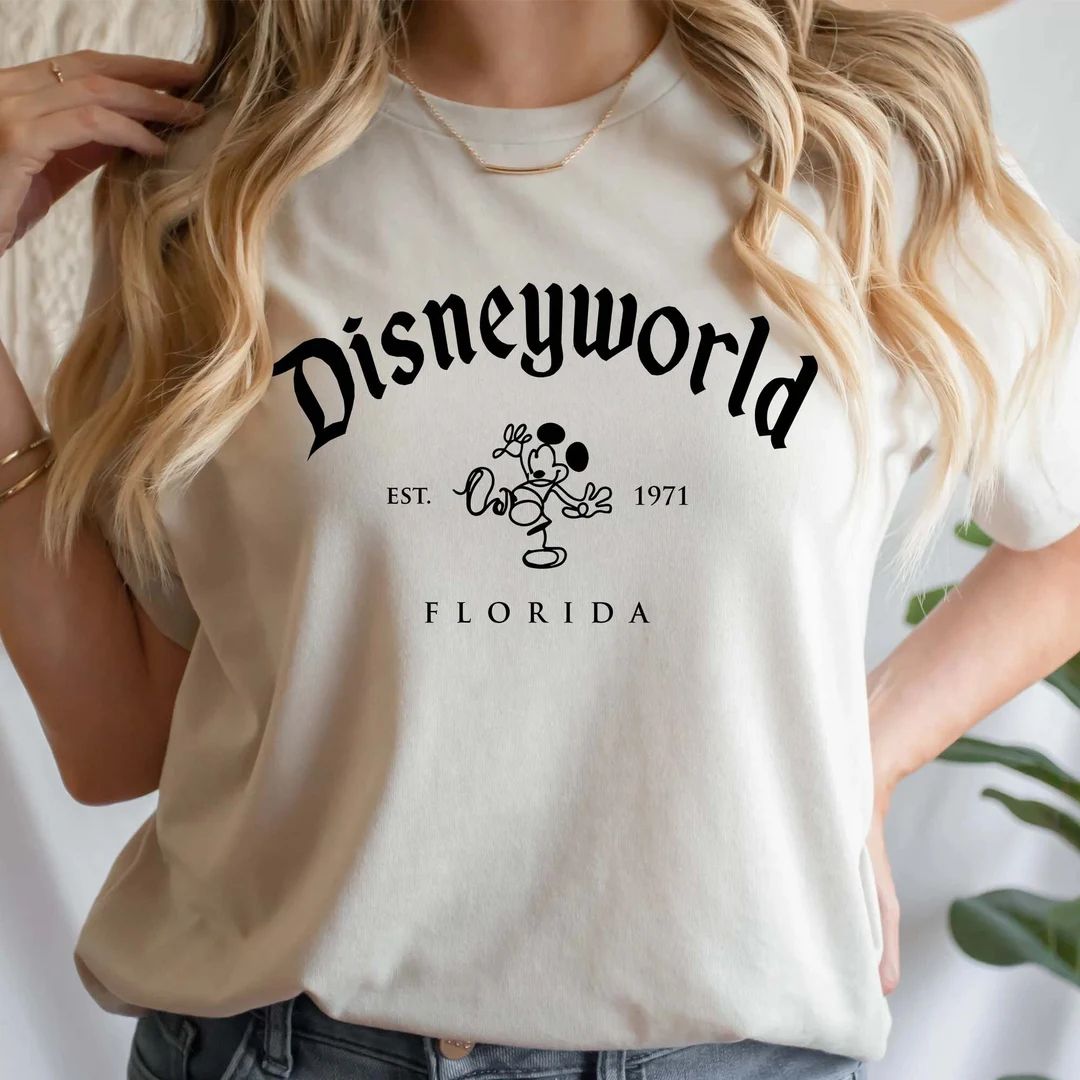 Retro Mickey And Friends Disneyworld Est 1971 T-shirt, Family Disneyworld Shirt, Magic Kingdom, 2... | Etsy (US)