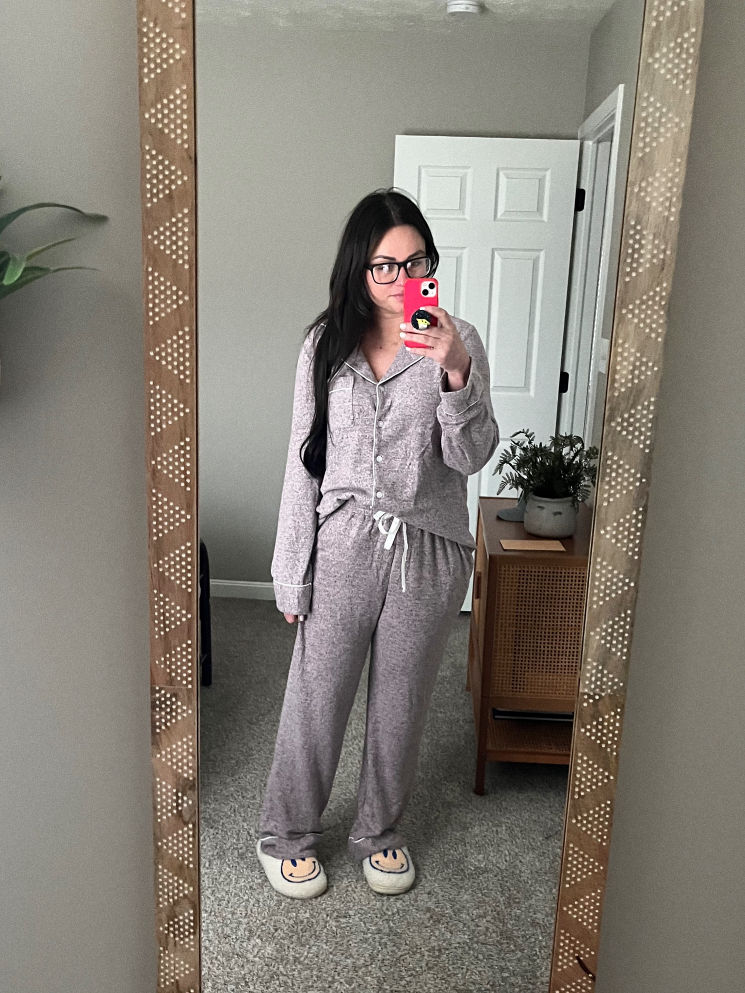 Traded in my Adam Sandler look for these. The PERFECT pjs. Cozy, soft, oversized and CUTE. Can’t recommend enough. I’m wearing a large   

#LTKfindsunder50 #LTKmidsize #LTKSeasonal