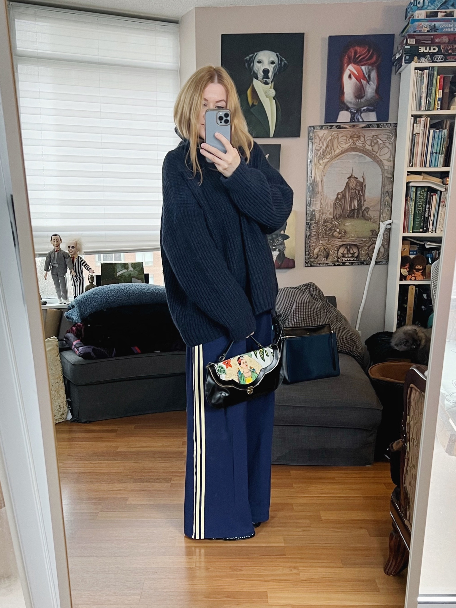 As a recovering blue hater I am wearing it all the way down to my socks today.
I love a little statement bag like the Frida Kahlo handmade beauty I bought off Etsy.
•
#springlook  #torontostylist #StyleOver40 #meshflats #retroadidas  #fashionstylist #FashionOver40  #MumStyle #genX #genXStyle #shopSecondhand #genXInfluencer #genXblogger #Over40Style #40PlusStyle #Stylish40


#LTKfindsunder100 #LTKstyletip #LTKover40