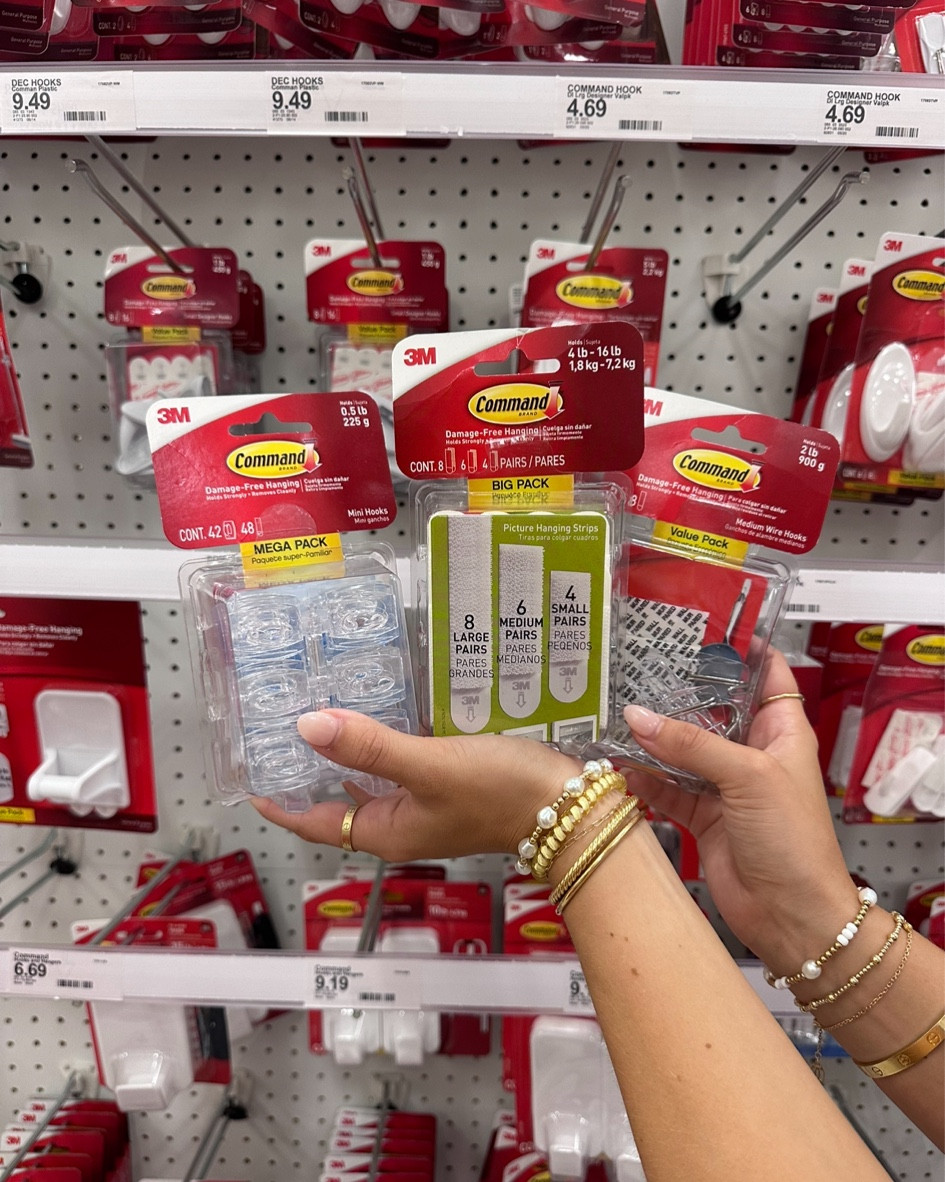 Command products to decorate your new college room with confidence & do no damage! #Ad #Target #TargetPartner #Command #CommandDoNoHarm 

#LTKBacktoSchool