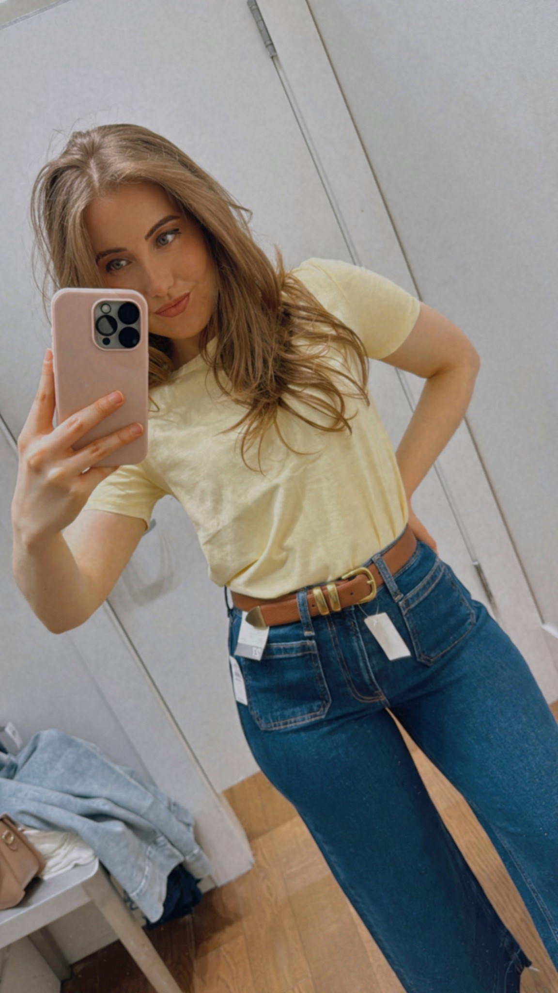 Butter yellow tee and dark denim wide-leg jeans. 

#LTKcanada #LTKspring #LTKsummer