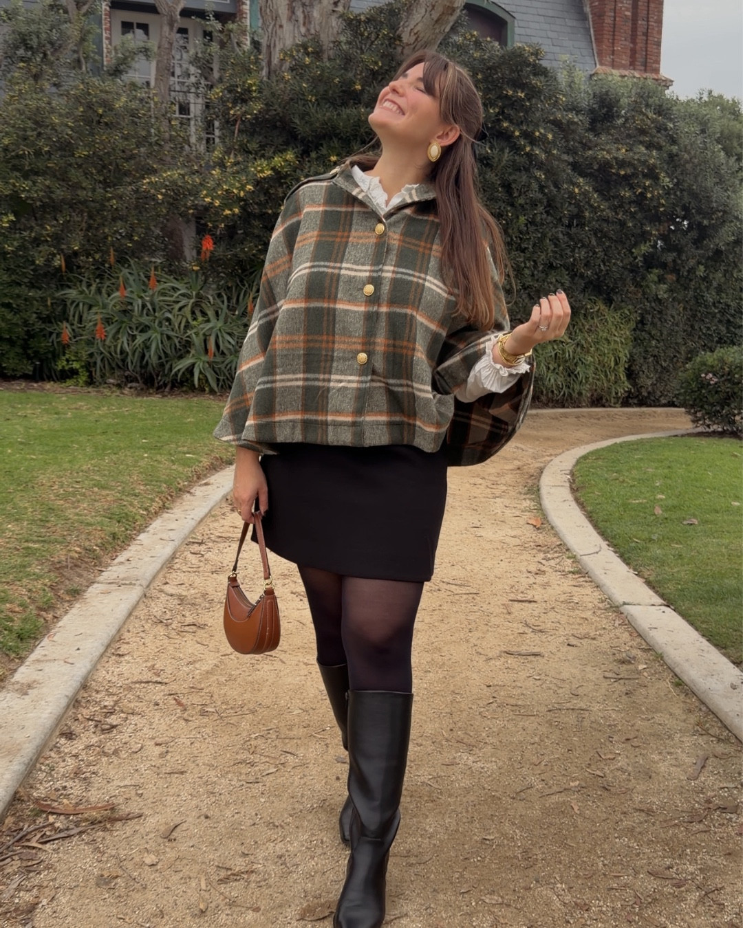 Designer Spotlight: Chloé De Barros 🤍 A French creator whose handmade pieces have truly captured my heart this season!

Her world is shaped by softness, emotion, and craftsmanship ✨ Each piece tells a story, a slow and intentional approach to fashion that feels deeply authentic. When she released the Giulia cape, I fell in love instantly and ordered it on the spot! I’m honored to spotlight her work and share our full conversation 🤍

✨ Full interview now live on maevawithamour.com in French & English - link in bio

🤍 Her Words: “I love imagining clothing that can be worn today, in a year, or in ten, without ever growing tired of it.” & “What guides my way of creating are these three essential values: timelessness, quality, and sincerity.”

👉 Discover & Shop her pieces stunning pieces on chloedebarros.com 

🇫🇷 Designer Spotlight : Chloé De Barros - Une créatrice française dont les pièces faites à la main ont véritablement capturé mon cœur cette saison ! 

Son univers est façonné par la douceur, l’émotion et le savoir-faire ✨ Chaque pièce raconte une histoire et reflète une approche intentionnelle de la mode, profondément authentique. Lorsque la cape Giulia est sortie, j’en suis immédiatement tombée amoureuse et je l’ai commandée sur-le-champ. Je suis honorée de mettre son travail en lumière et de partager notre conversation complète 🤍

✨ L’interview est disponible sur maevawithamour.com en français et en anglais - lien en bio 

🤍 Ses mots « J’aime imaginer des vêtements qu’on pourra porter aujourd’hui, dans un an, ou dans dix, sans jamais s’en lasser. » & « Ce qui guide ma manière de créer, ce sont trois valeurs essentielles, l’intemporalité, la qualité et la sincérité. »

👉 Découvrez ses magnifiques pièces sur chloedebarros.com

With Amour, M.

#interview #magazine #frenchstyle #parisianstyle #frenchbrands #handmade 

#LTKstorytime #LTKootd #LTKHoliday