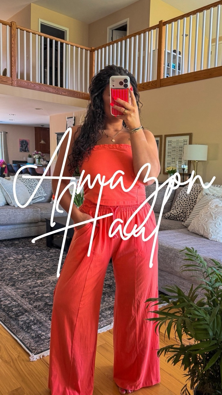 I’m wearing a large in all of the Amazon sets! I also linked up some of the other color options that are available! 

#amazon

#LTKMidsize #LTKActive #LTKSaleAlert